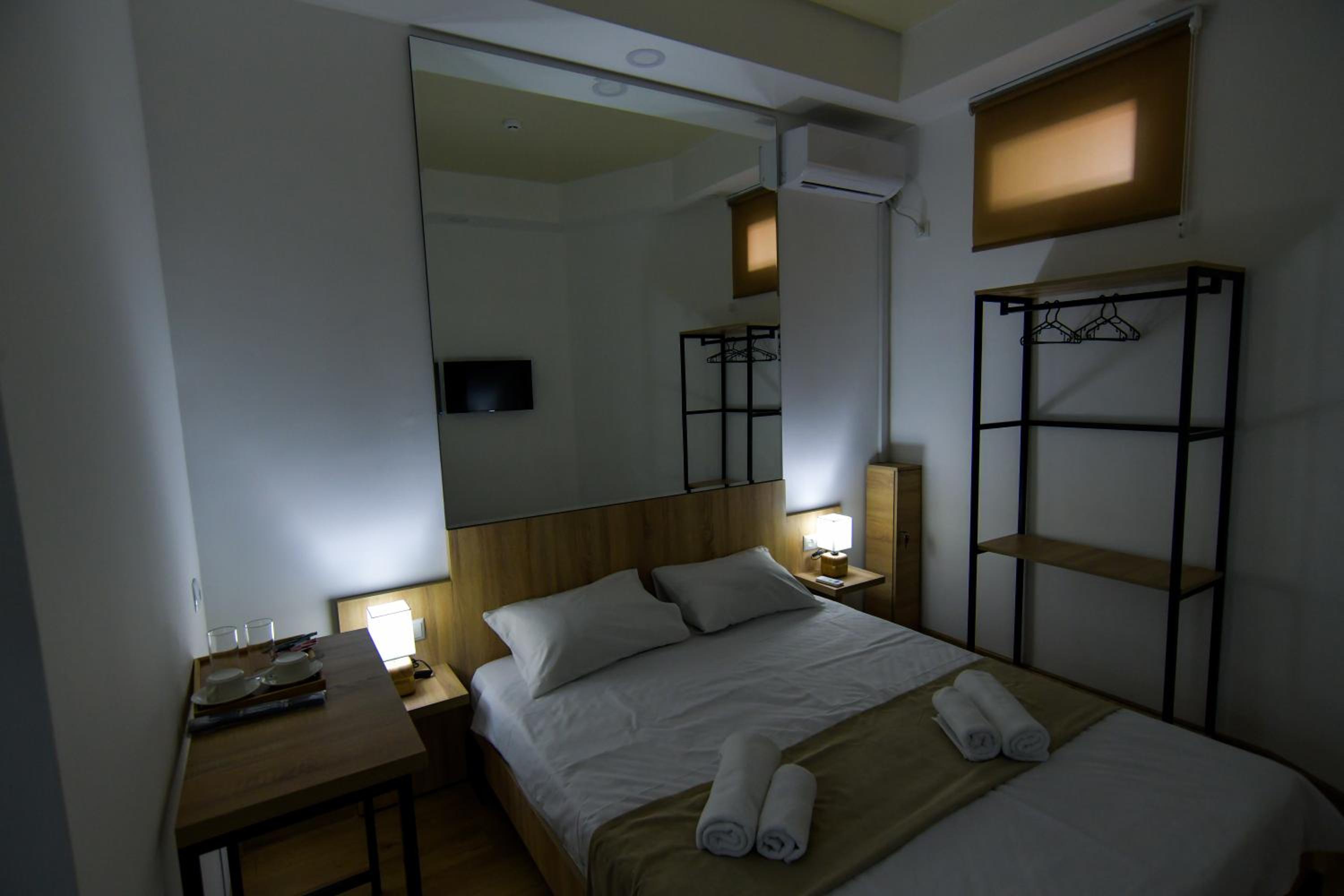 Budget Double Room photo 2