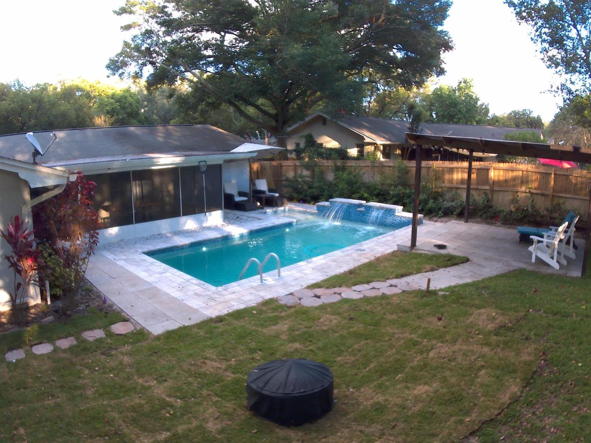 Four-Bedroom House - Photo 42