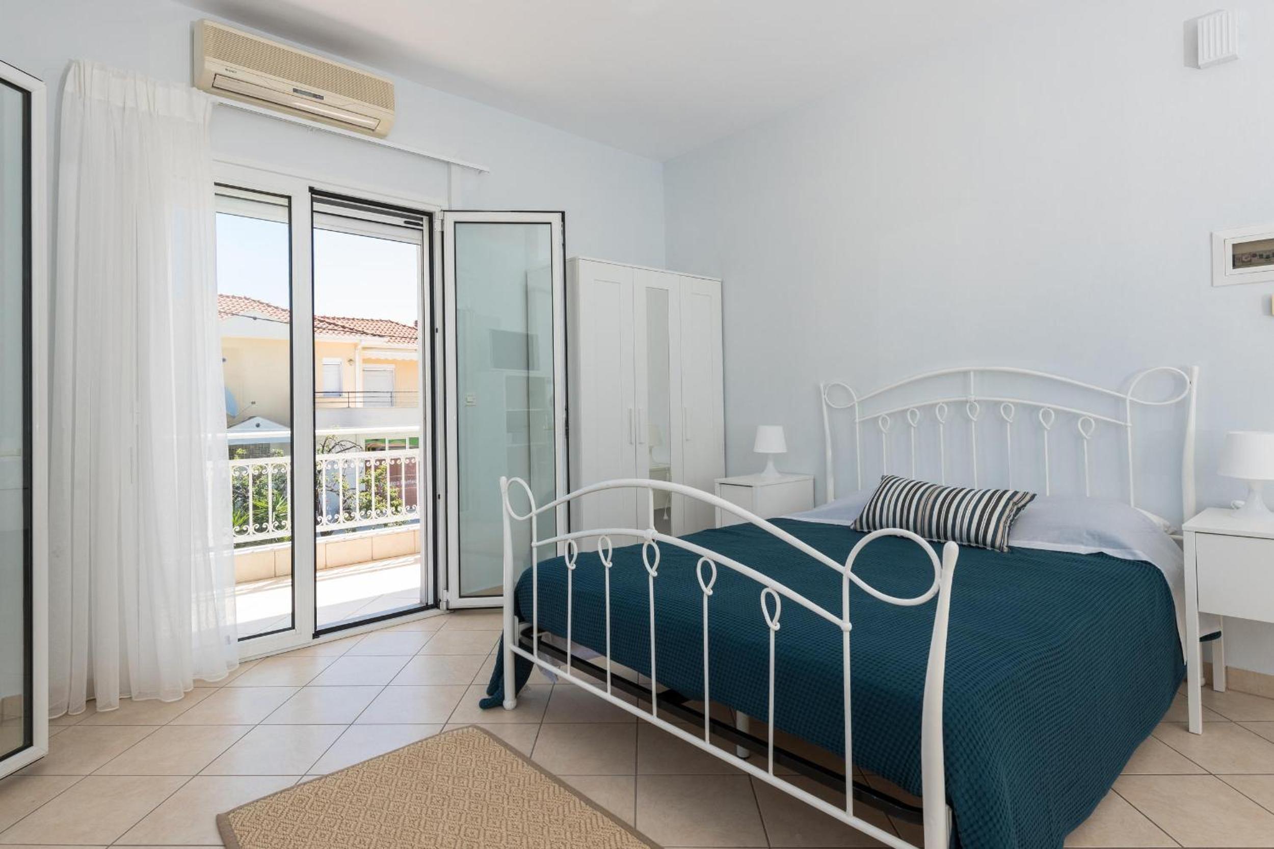 Studio with Sea View photo 1