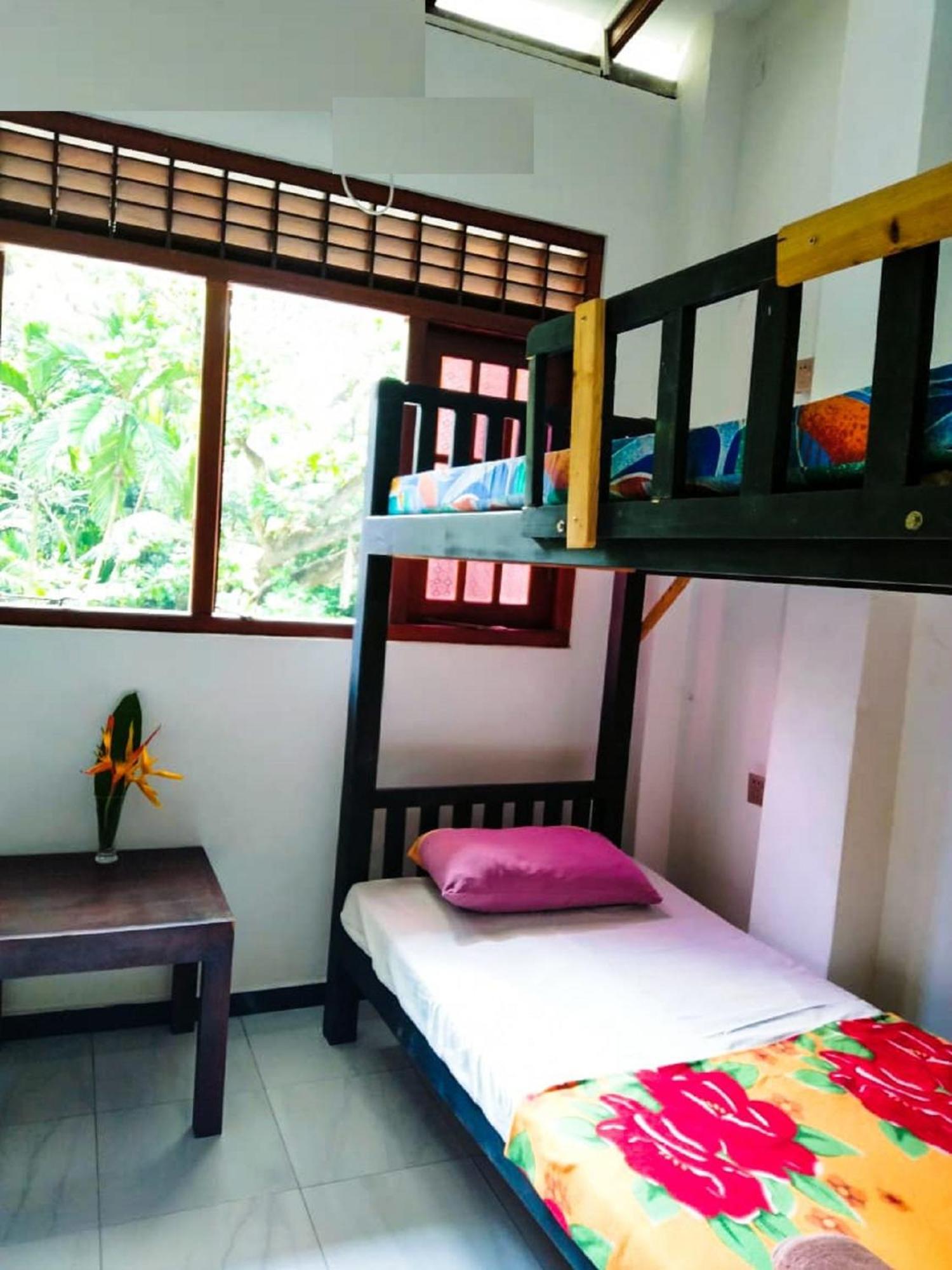Mixed Dormitory Room photo 3