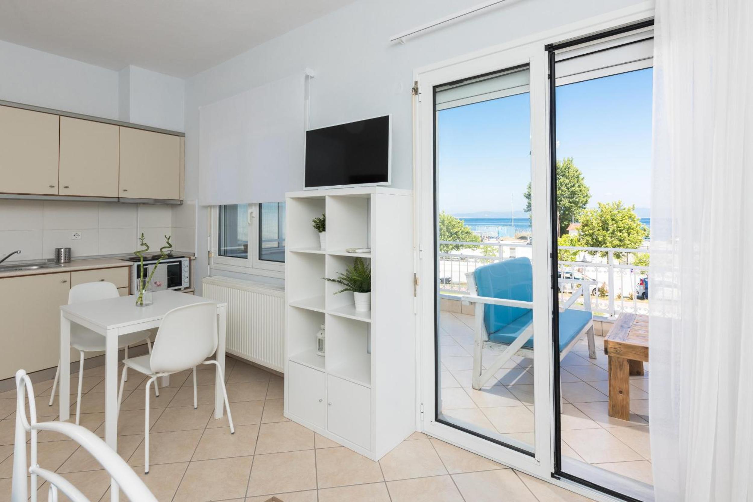 Studio with Sea View photo 3