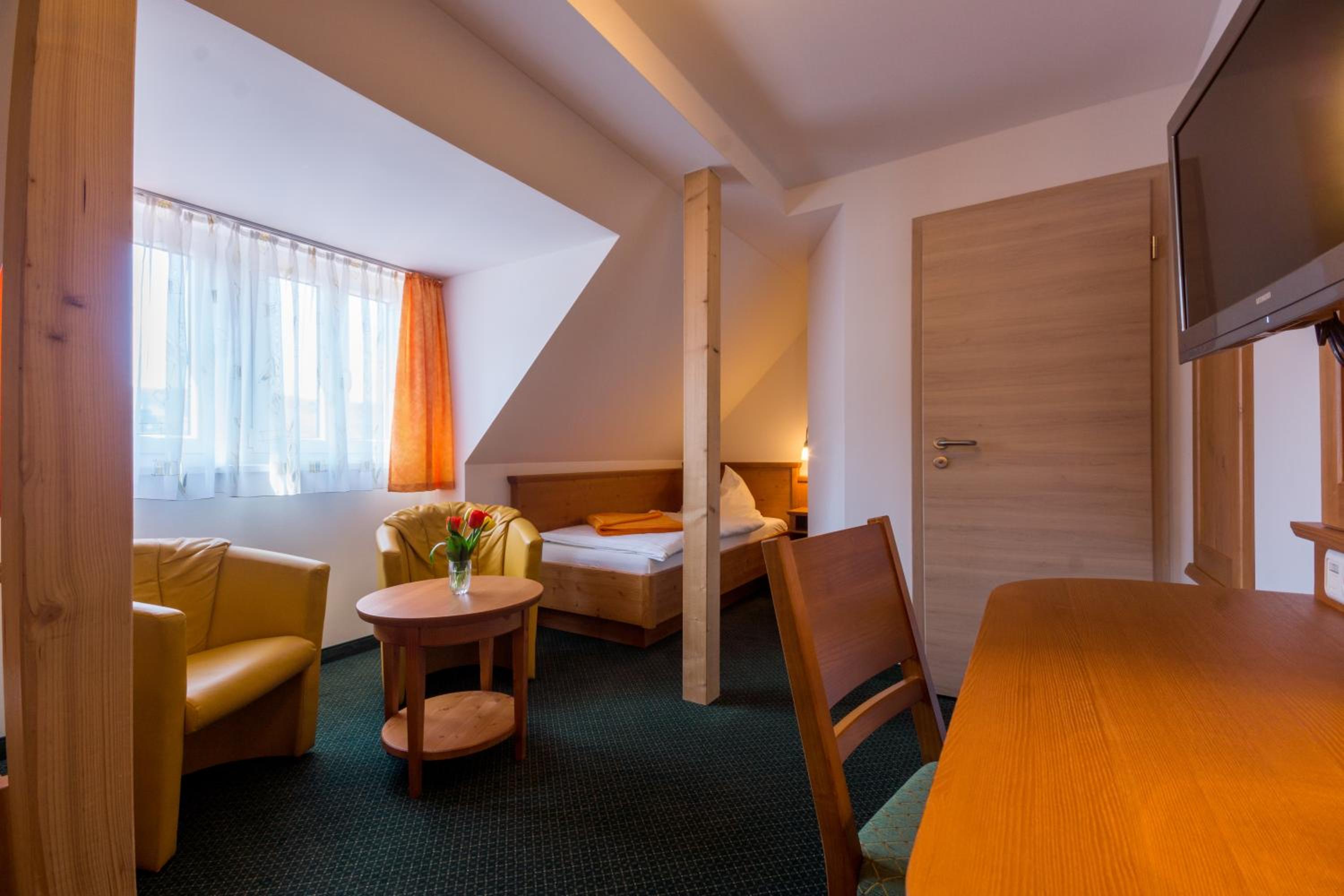 Twin Room photo 1