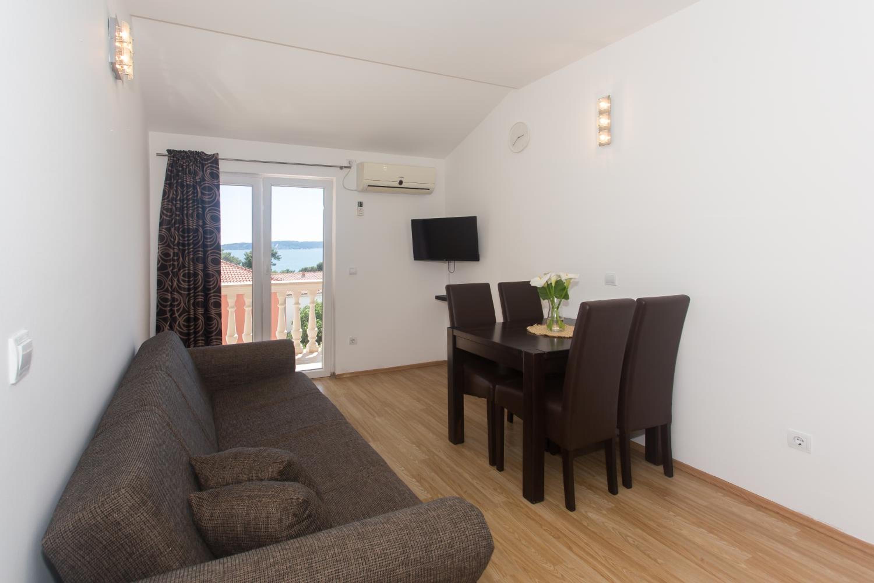 Apartment with Balcony