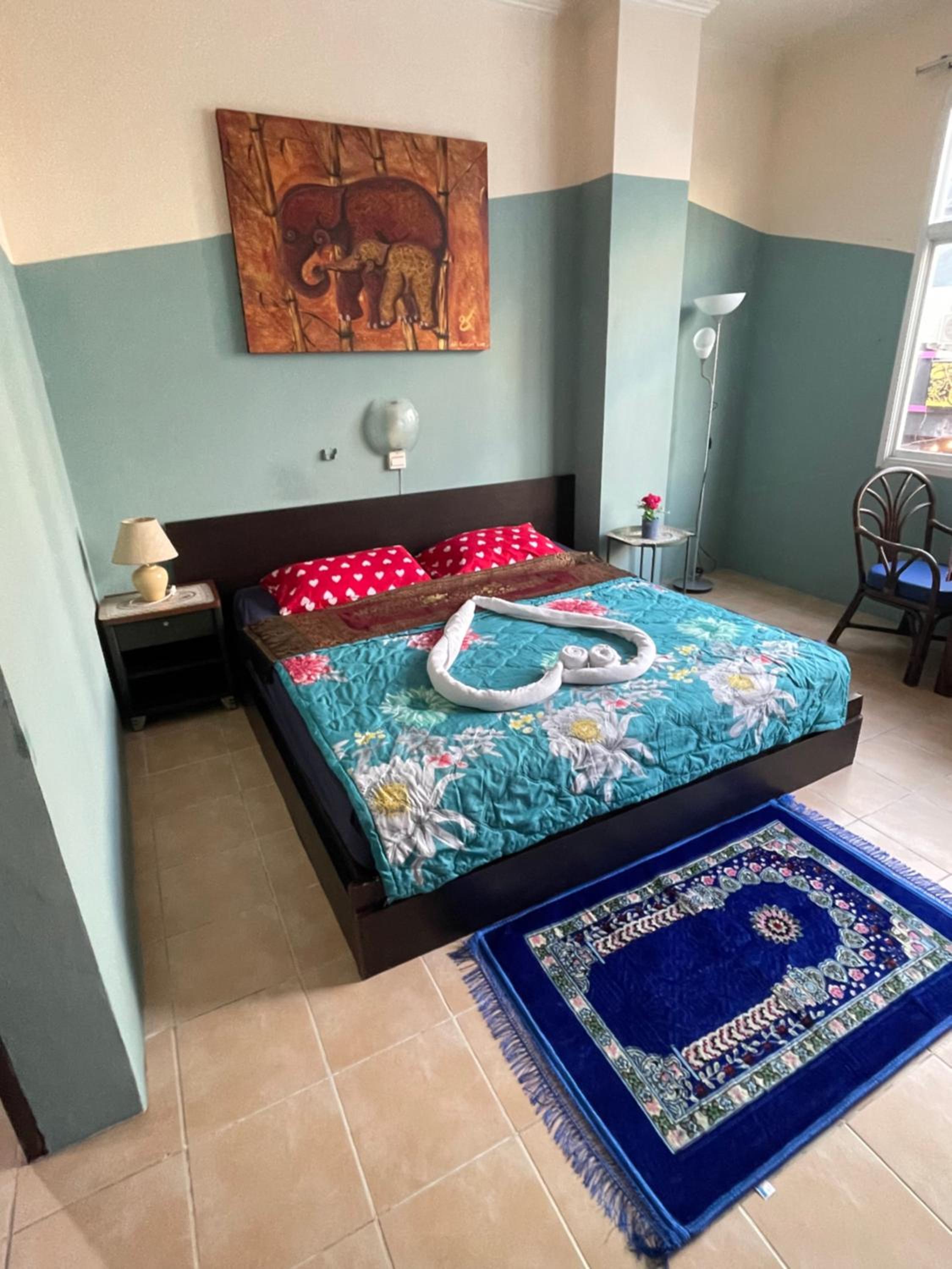 Standard Double Room - Photo 12