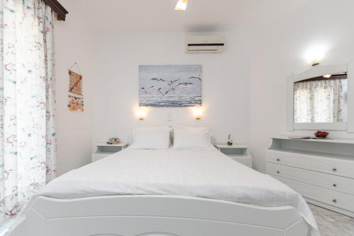 Studio with Sea View - Photo 1