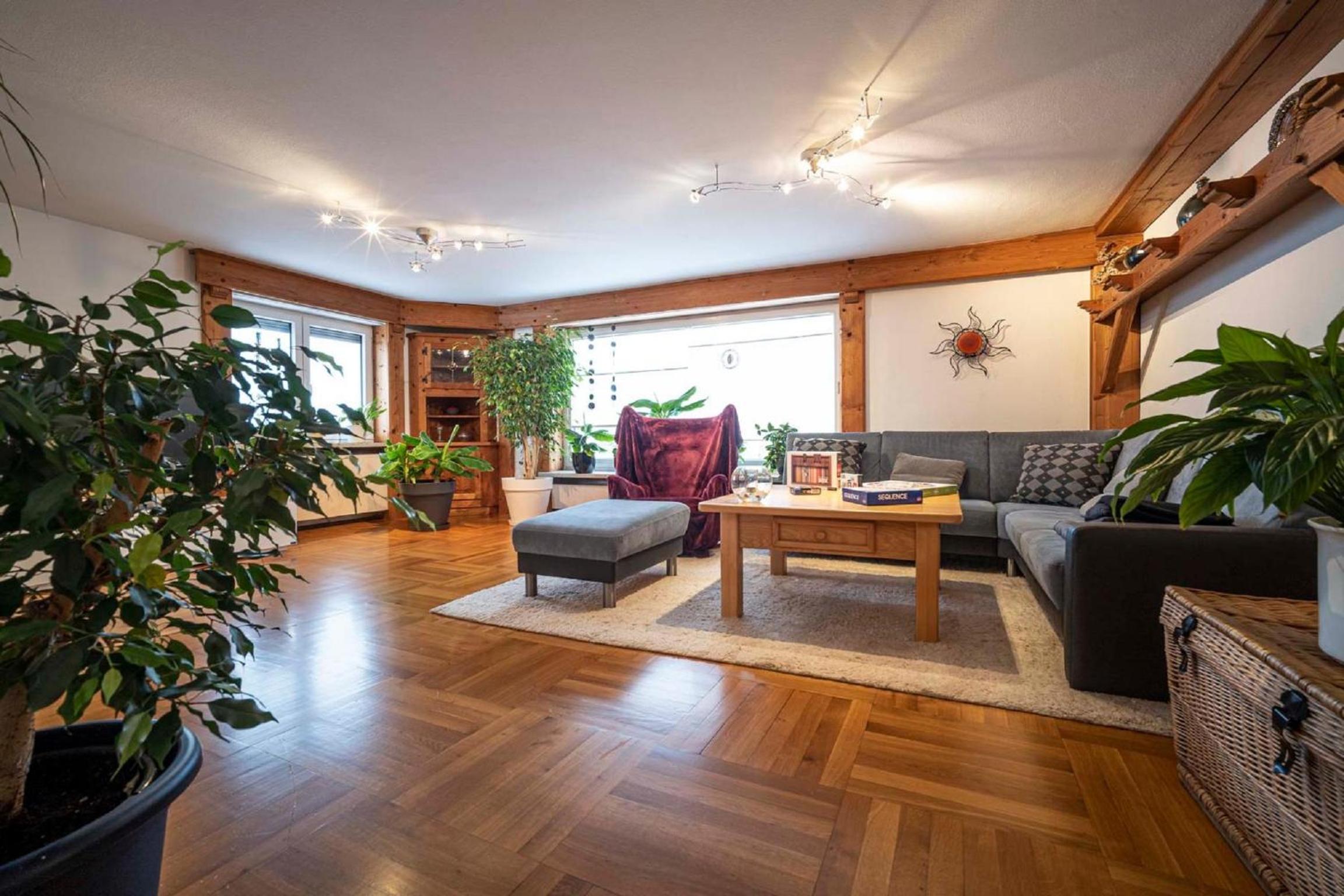 Three-Bedroom Apartment photo 1
