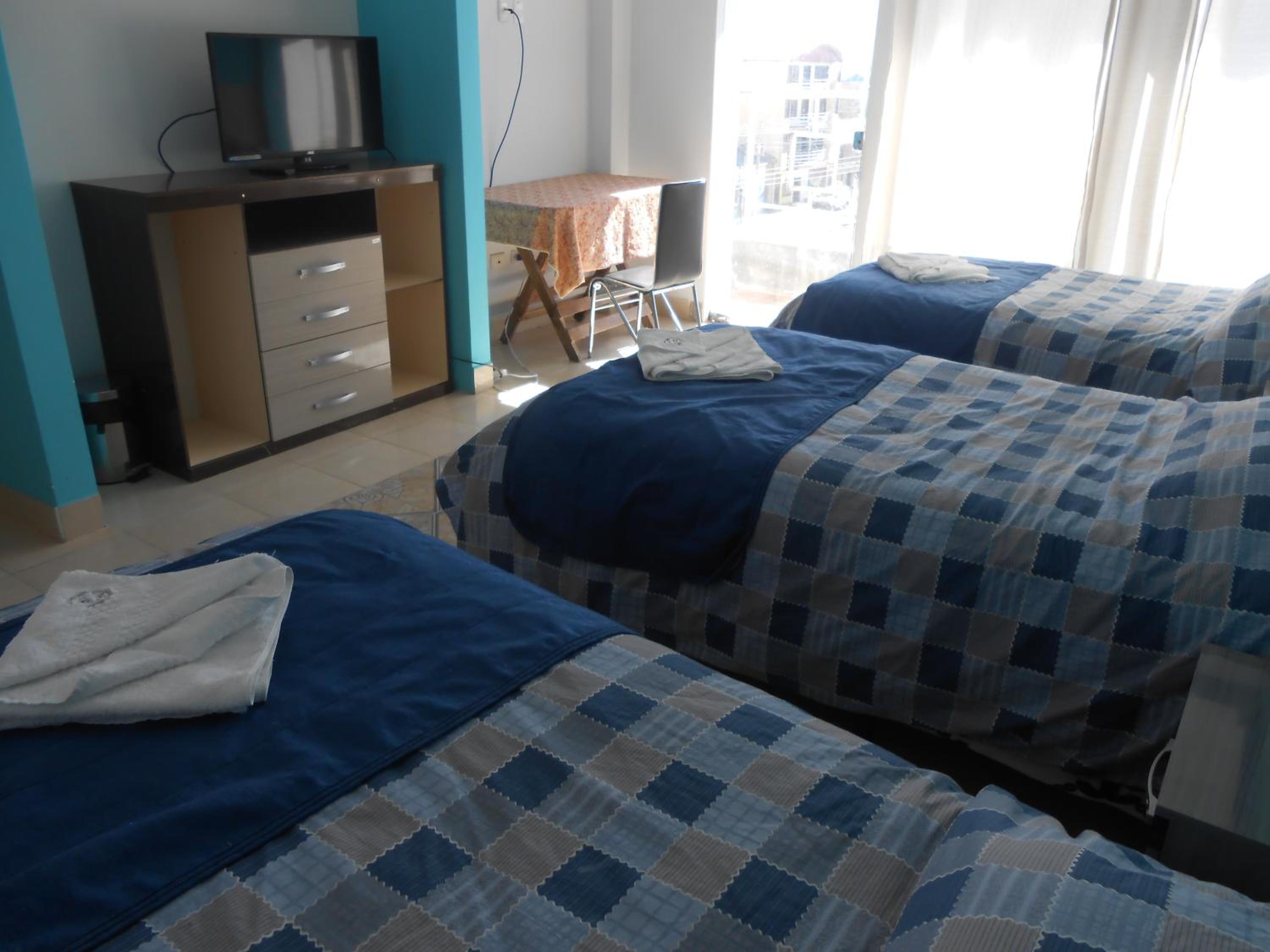 Triple Room with Private Bathroom photo 2