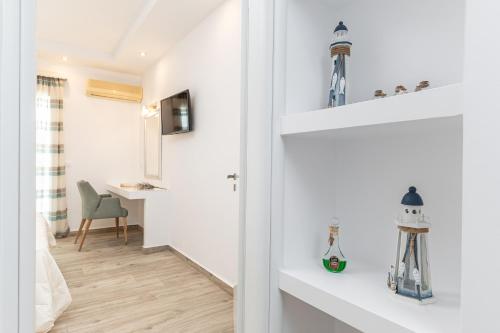 Two-Bedroom Apartment - Photo 10
