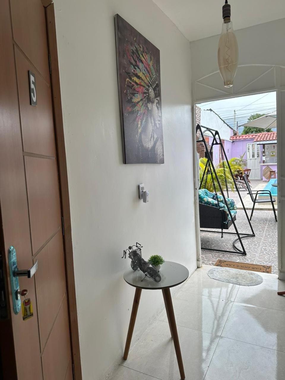 Suite - Photo 12