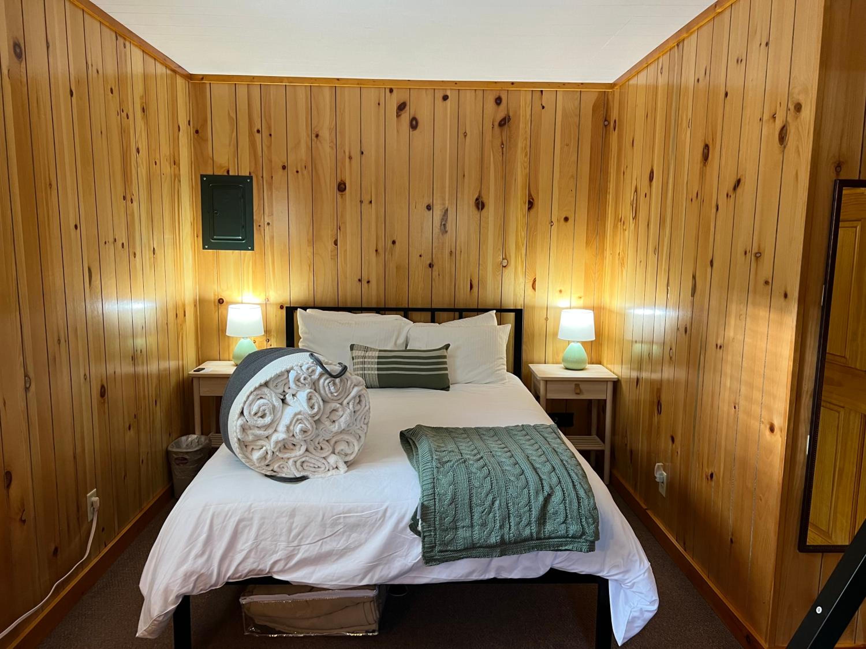 One-Bedroom House photo 1