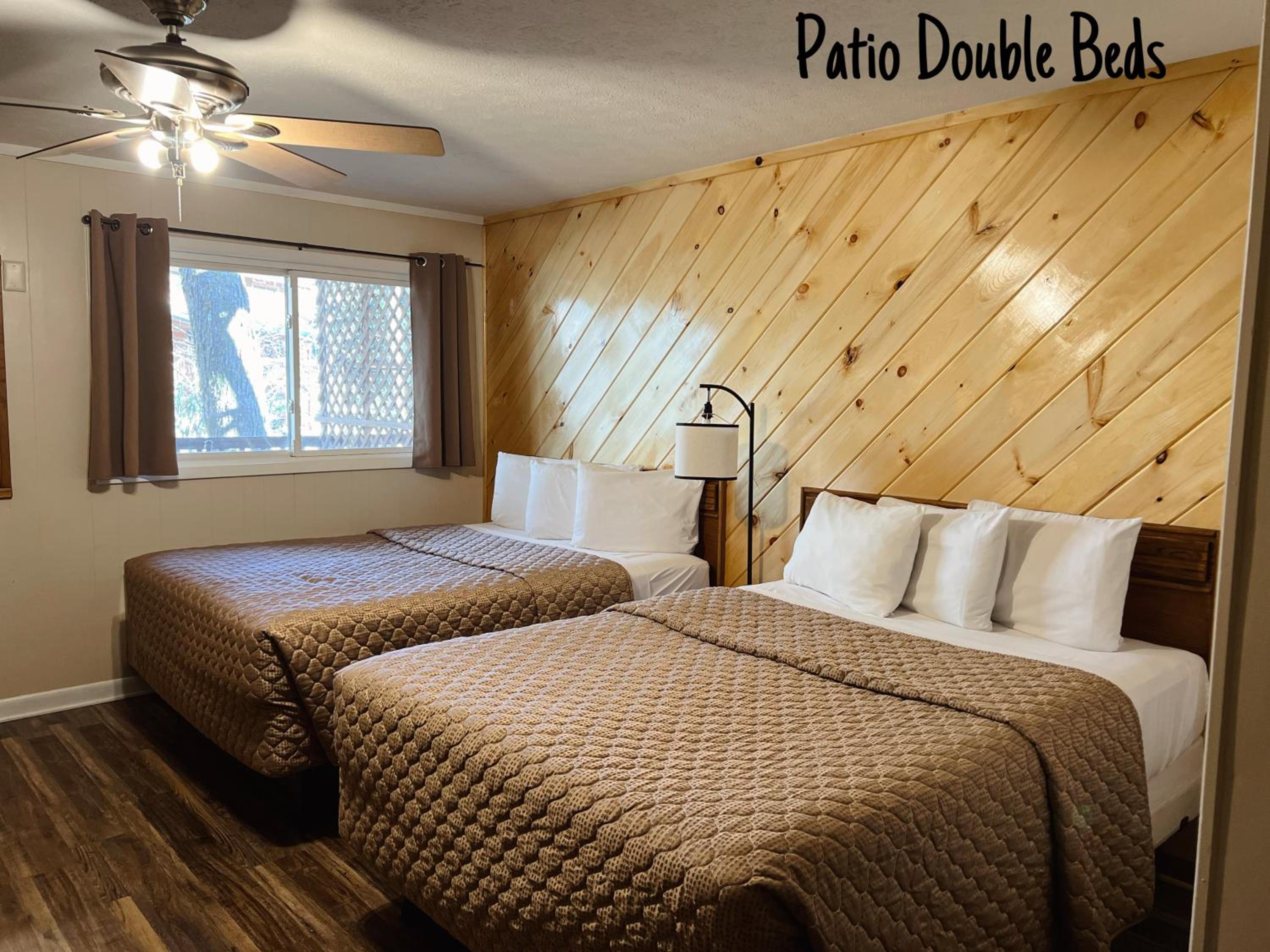 Double Room with Balcony - Photo 1