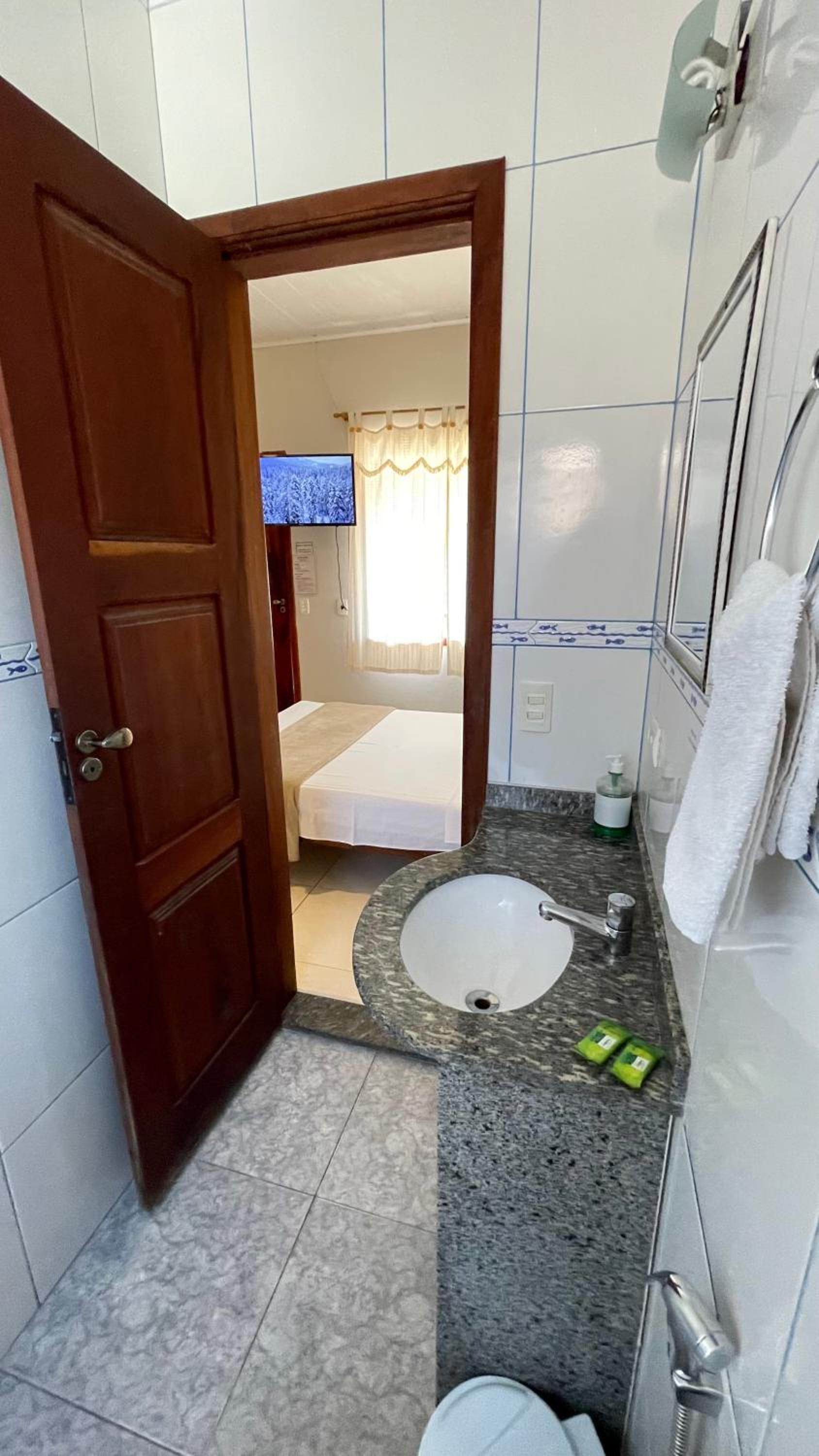 Triple Room - Photo 10