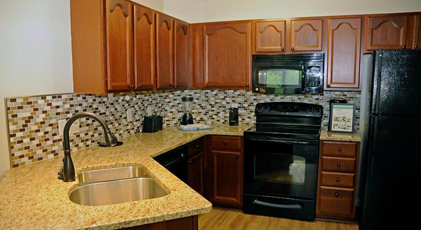 One-Bedroom Apartment - Photo 4