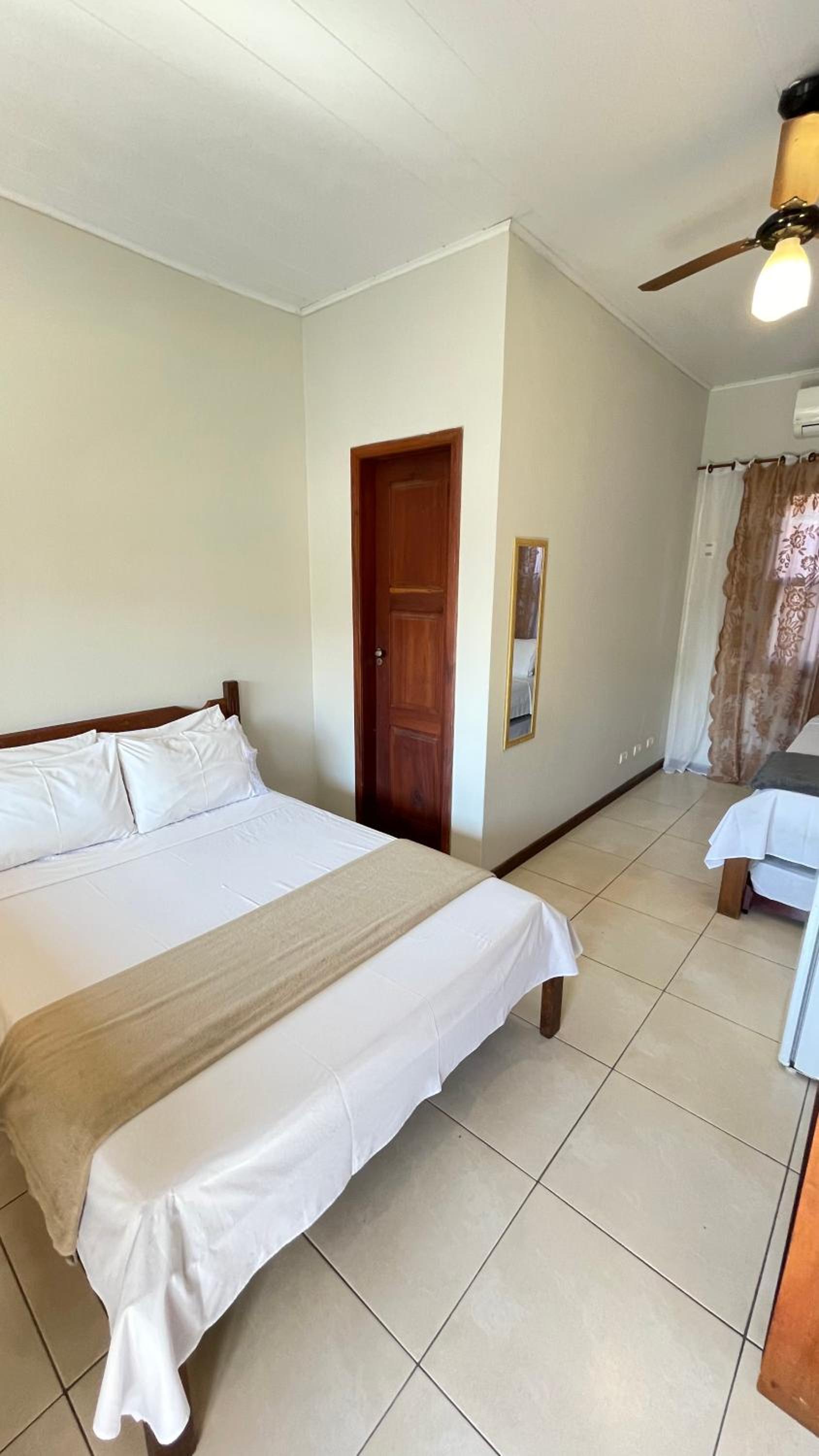 Triple Room - Photo 2