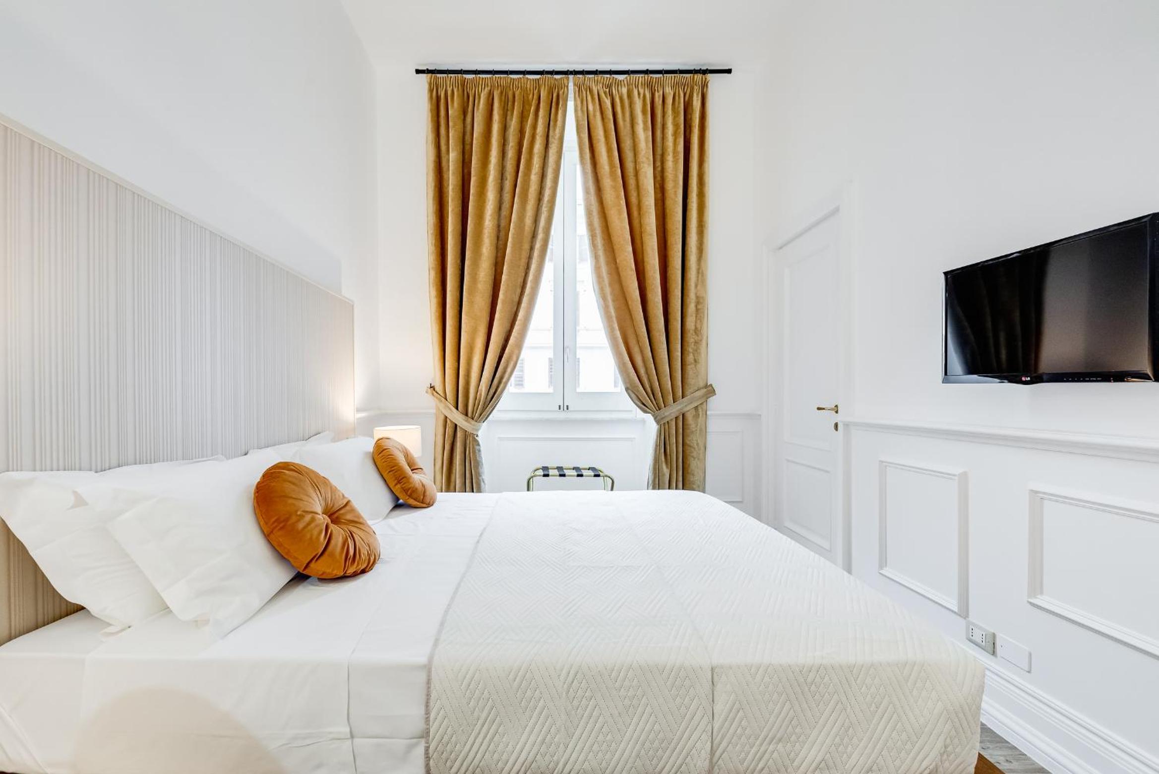 Quadruple Room with Private External Bathroom photo 3