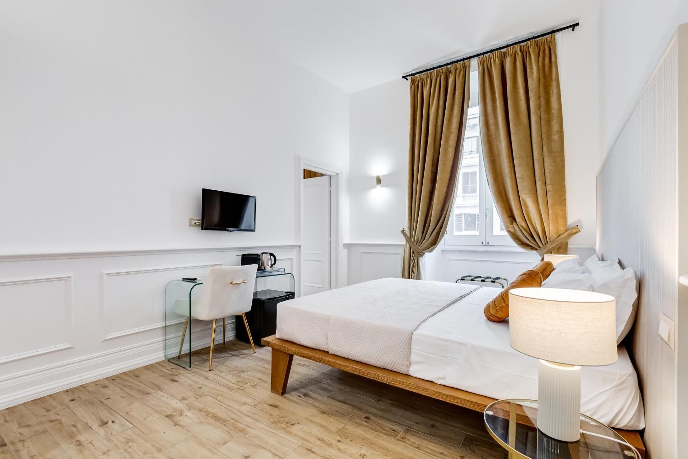 Quadruple Room with Private External Bathroom photo 2