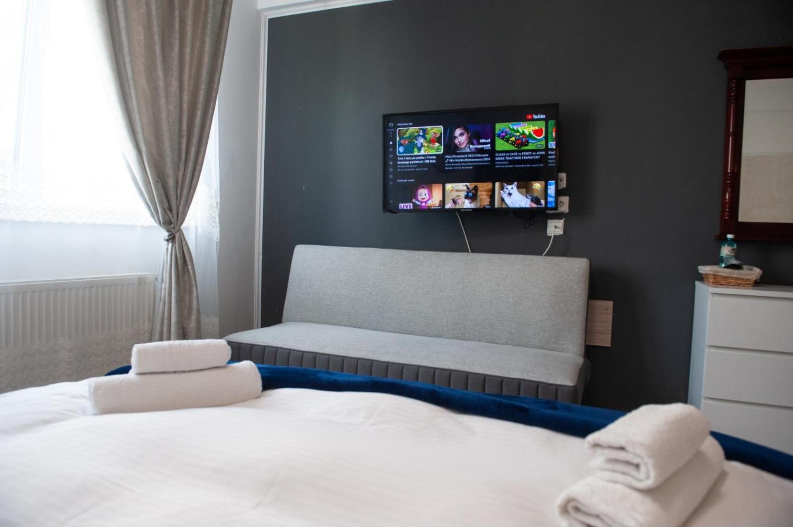 Comfort Triple Room - Photo 11