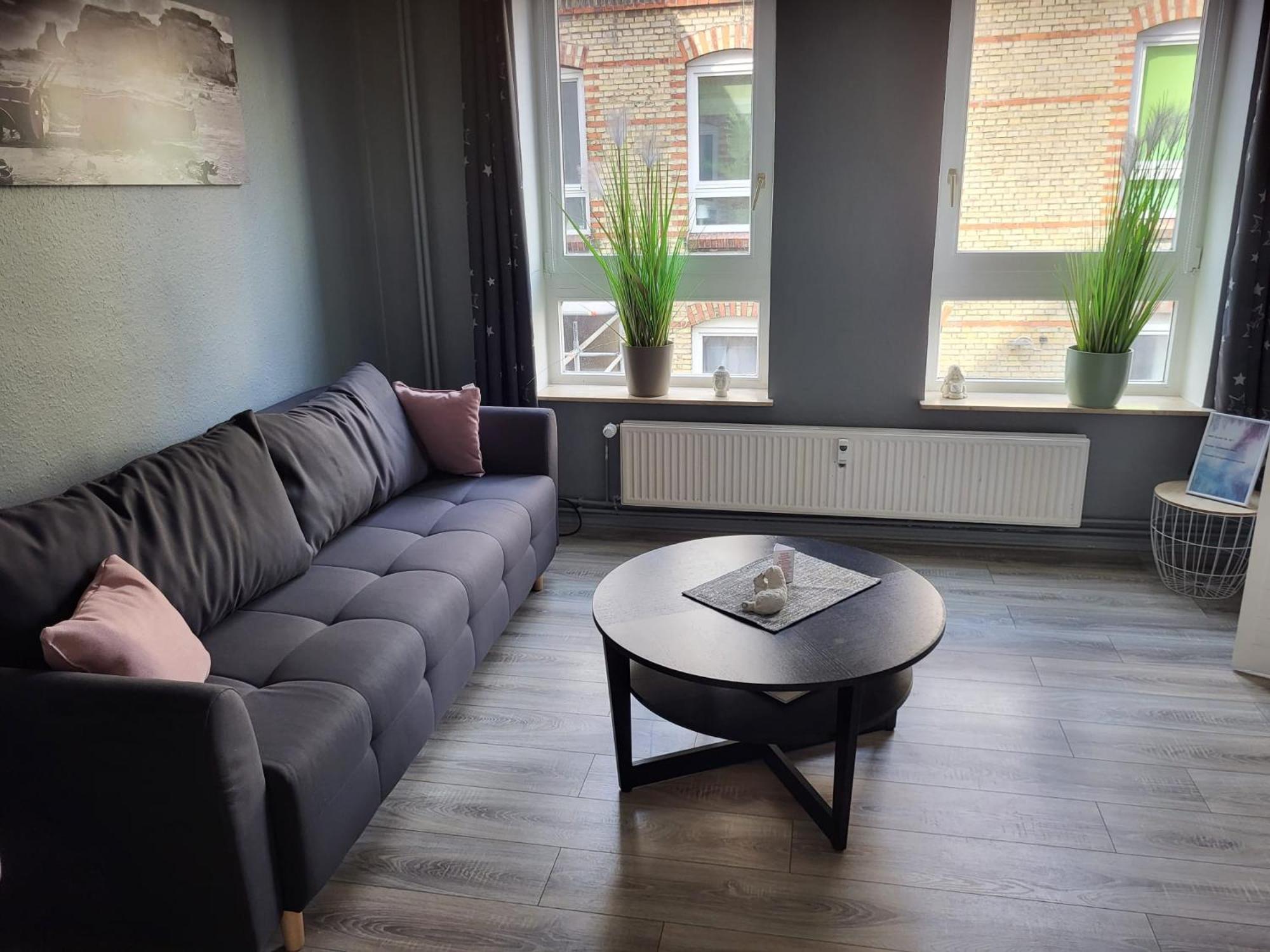 One-Bedroom Apartment - Photo 10