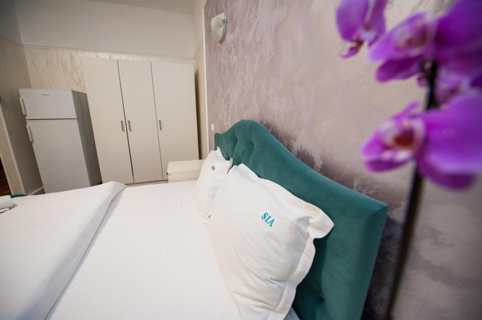Double or Twin Room - Photo 56