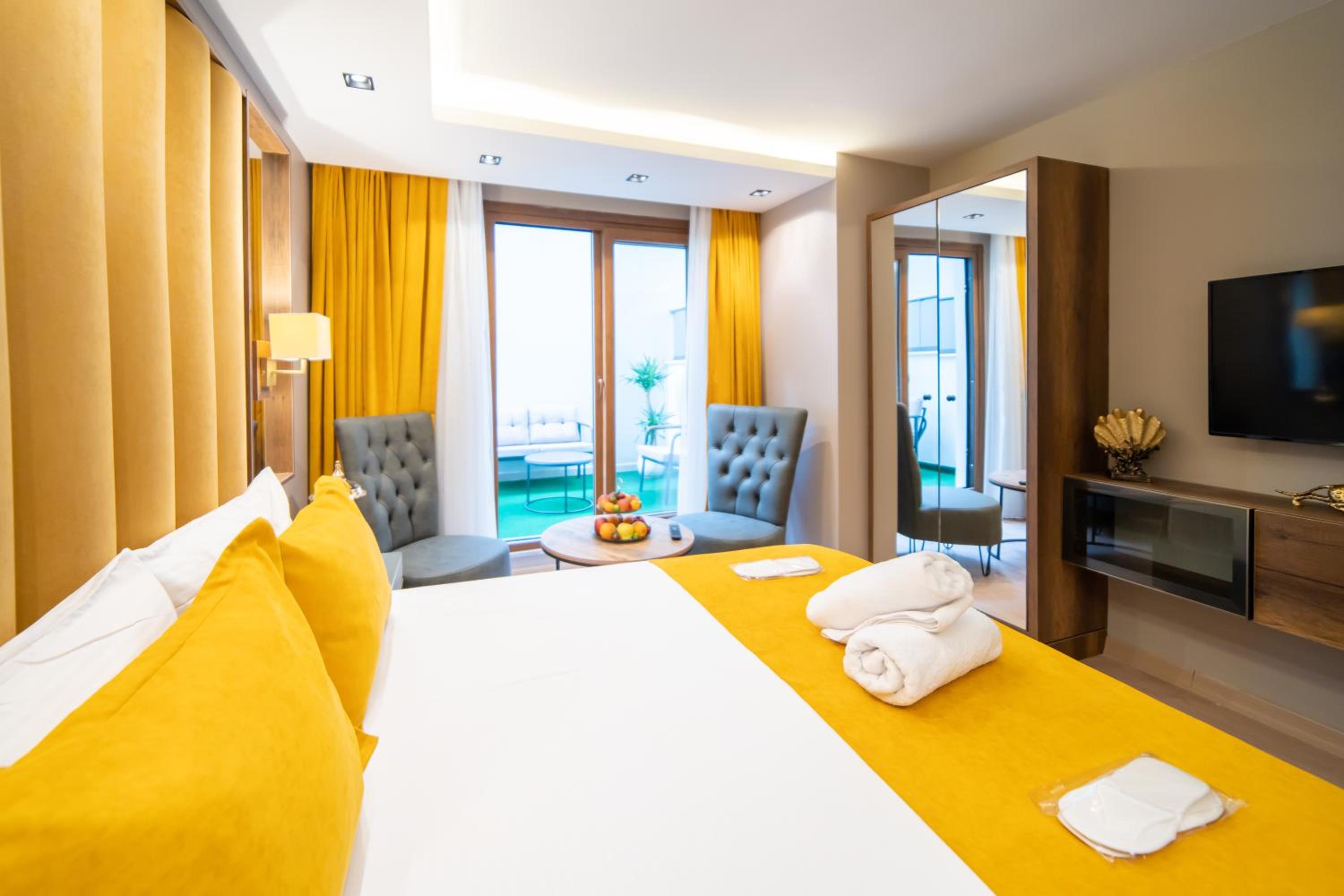Junior Suite with Garden View photo 1