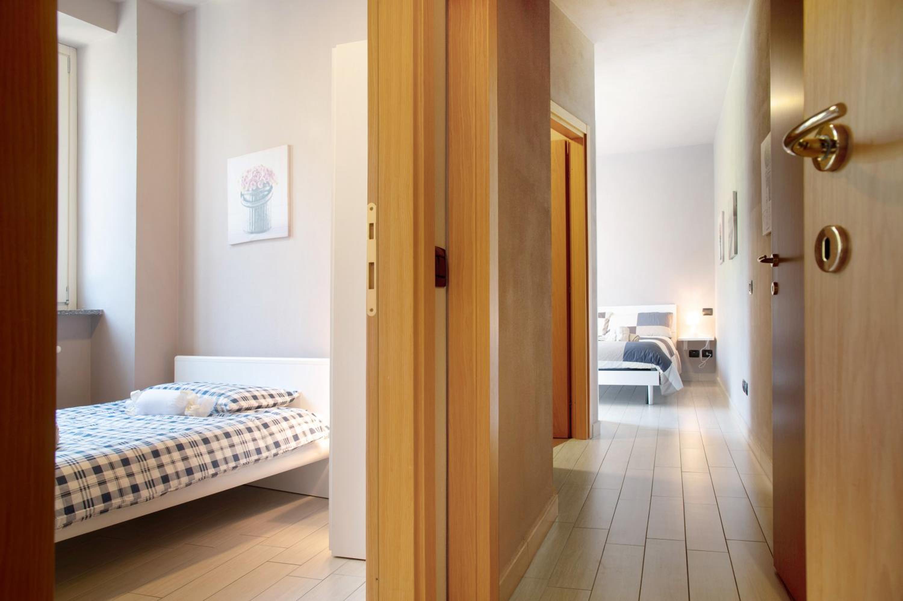 Two-Bedroom Apartment with Mountain View photo 3