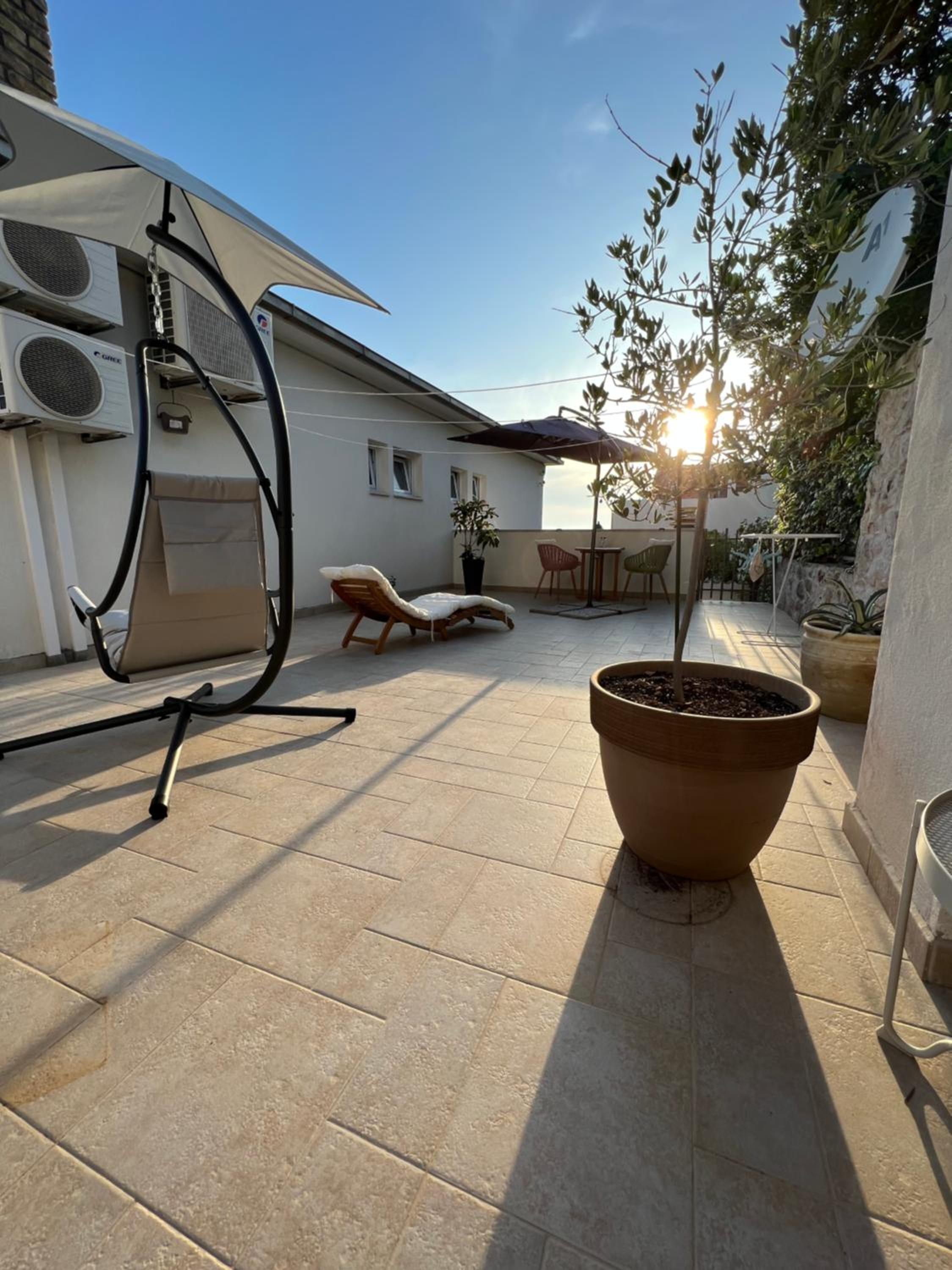 Standard One-Bedroom Apartment with Terrace and Sea View  - Photo 14