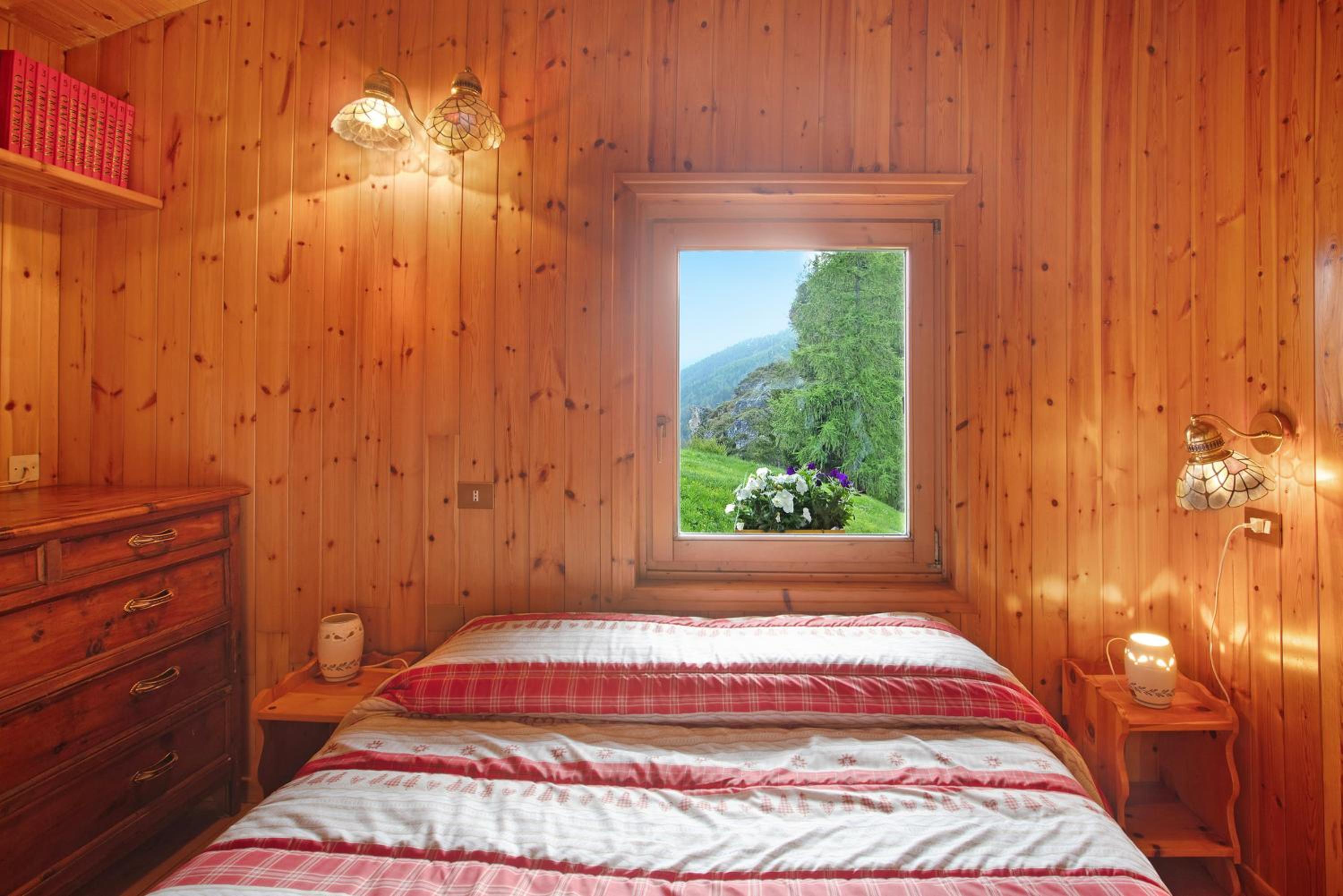 Two-Bedroom House photo 1