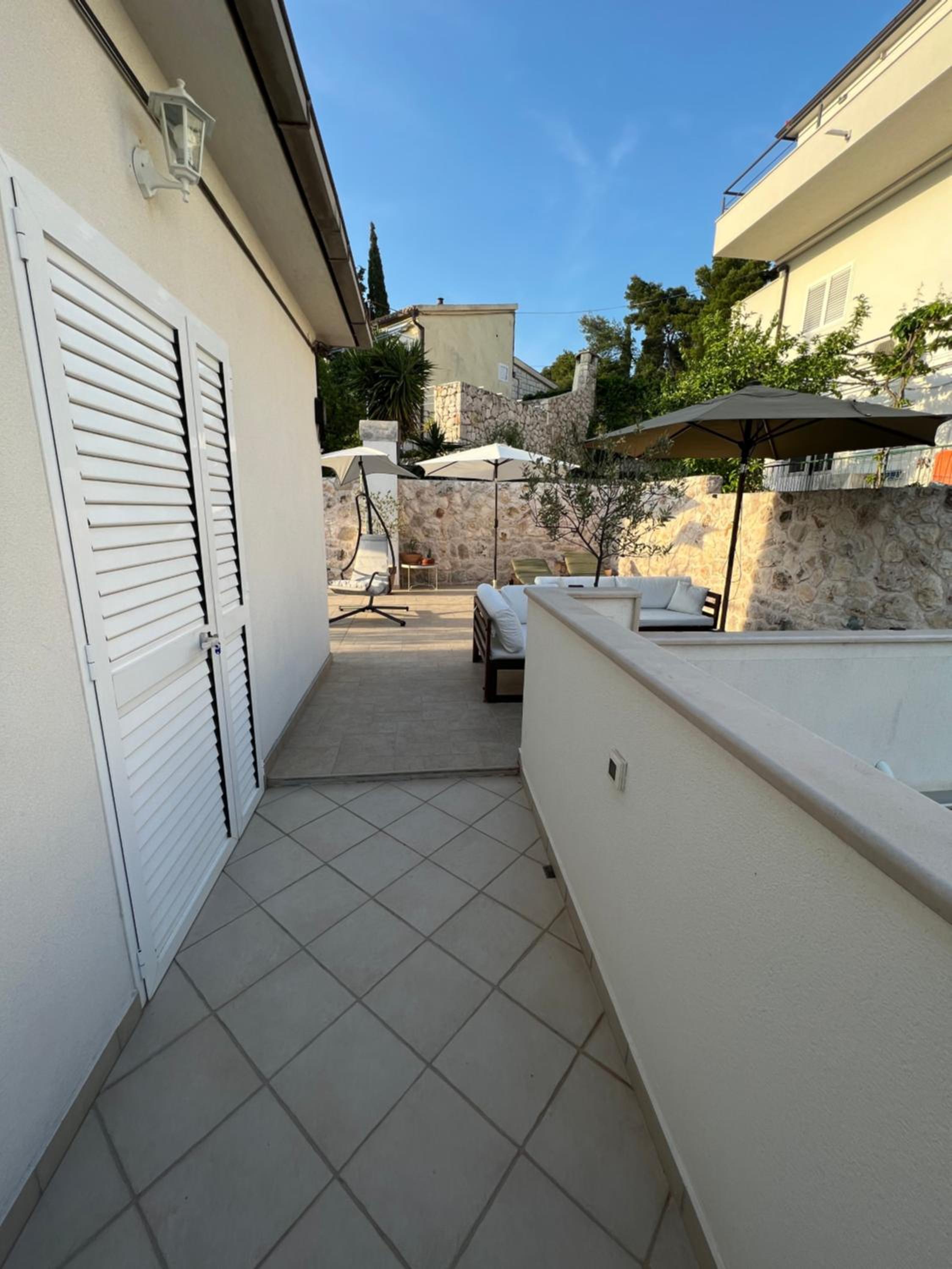 Standard One-Bedroom Apartment with Terrace and Sea View  - Photo 16