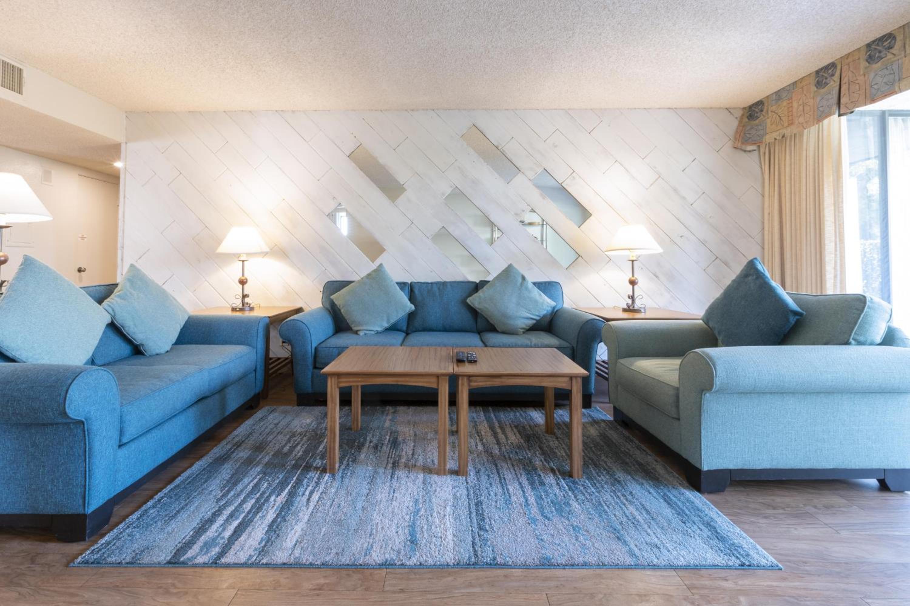 Two-Bedroom Suite photo 1