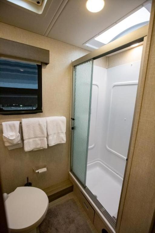 Deluxe Family Suite photo 2