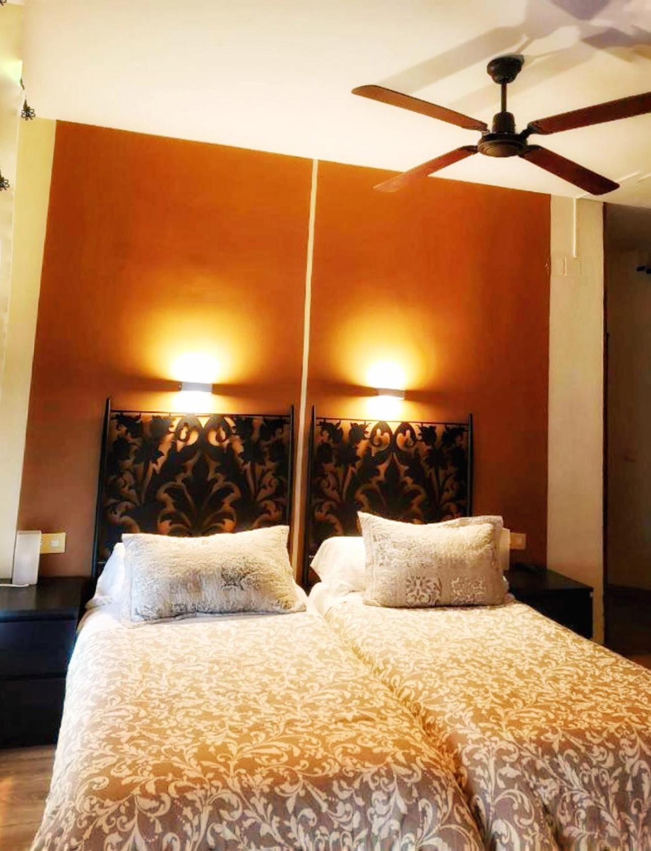 Basic Triple Room photo 3