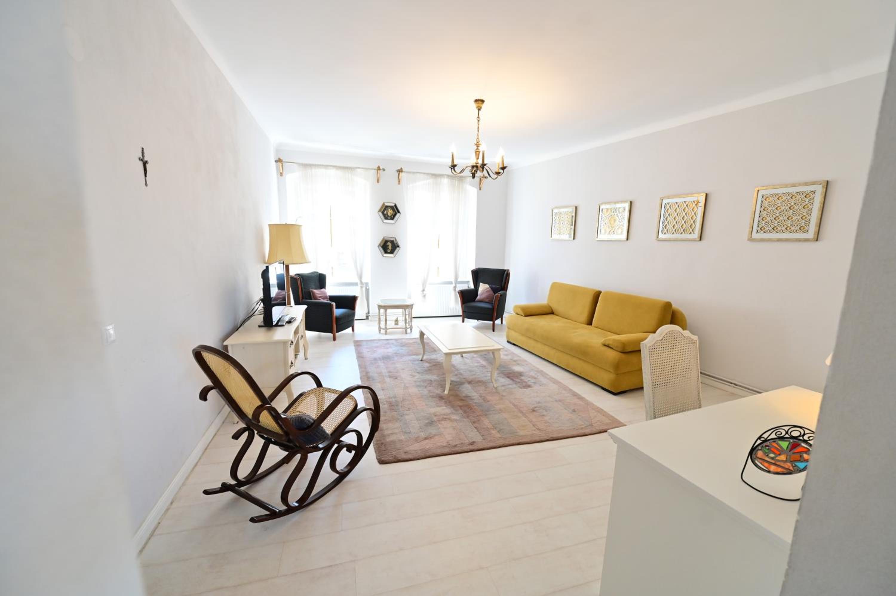 Two-Bedroom Apartment - Photo 1