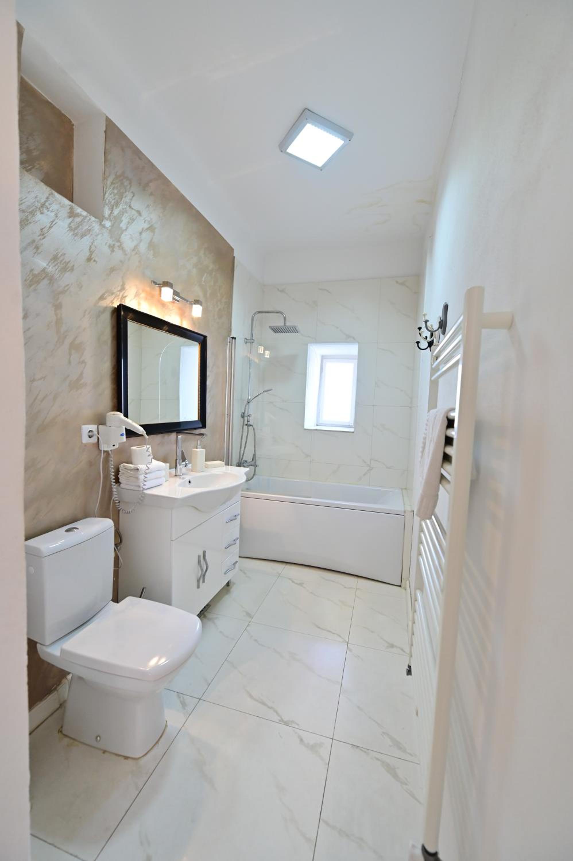 Two-Bedroom Apartment - Photo 8