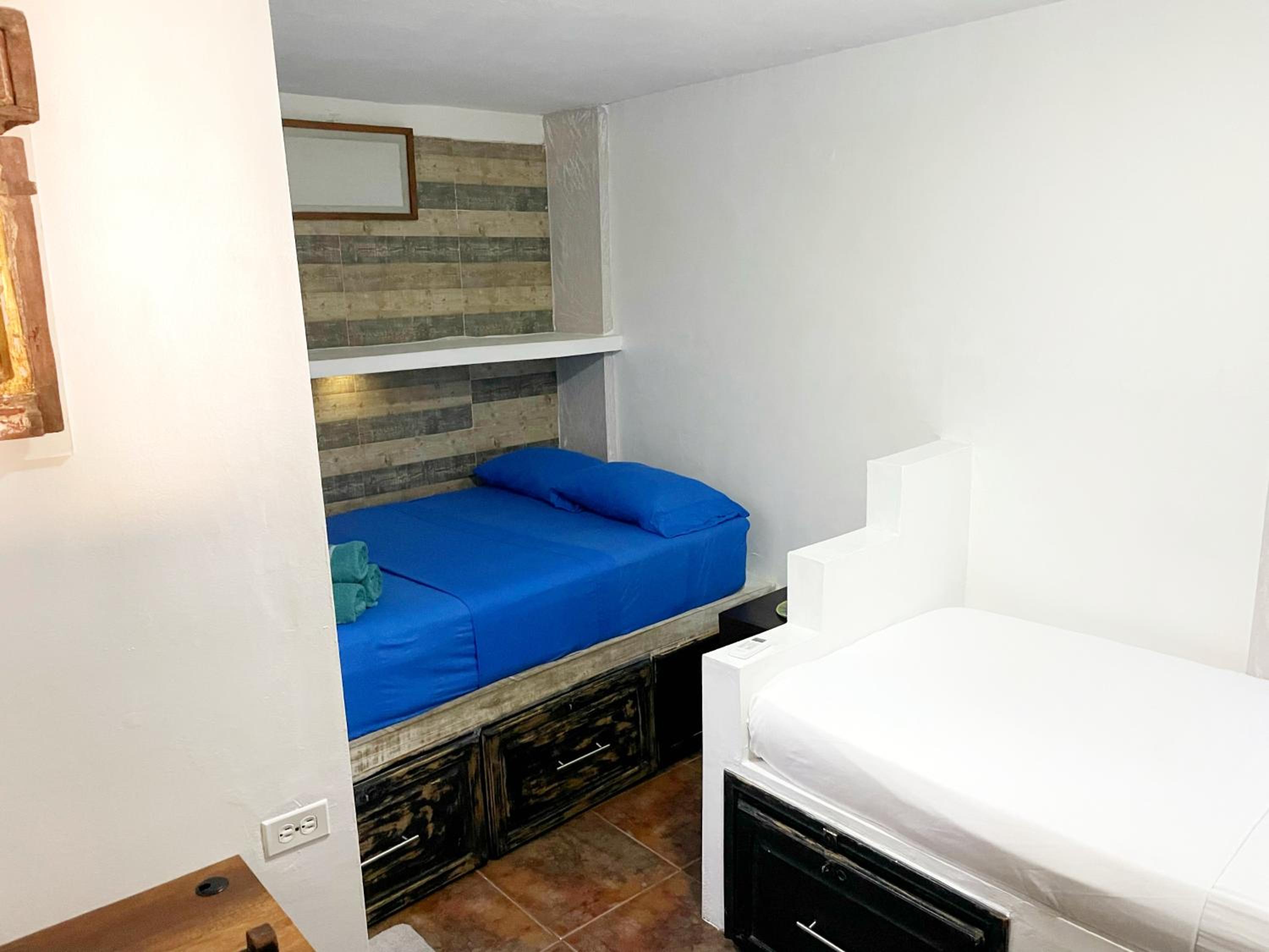 Triple Room with Bathroom photo 1