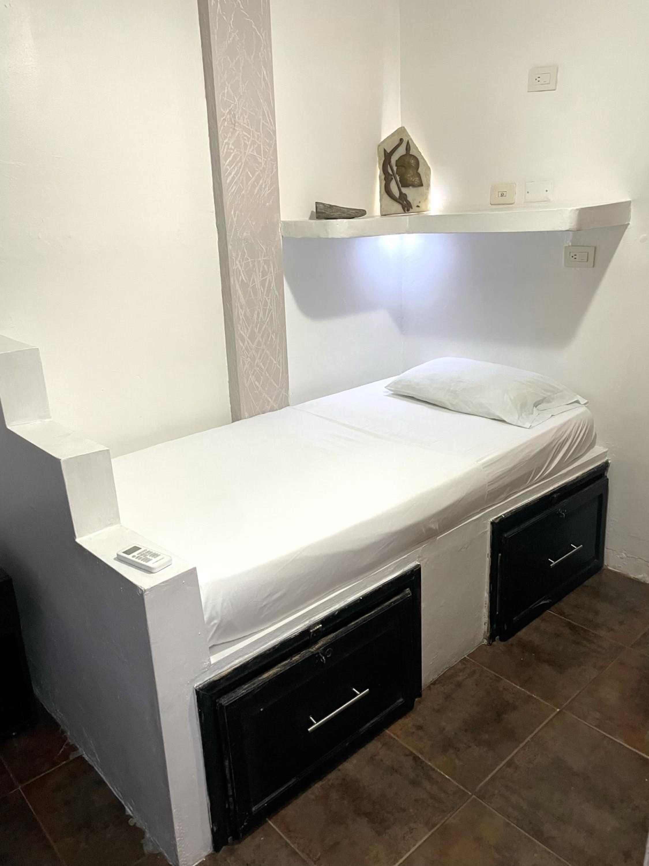 Triple Room with Bathroom photo 2