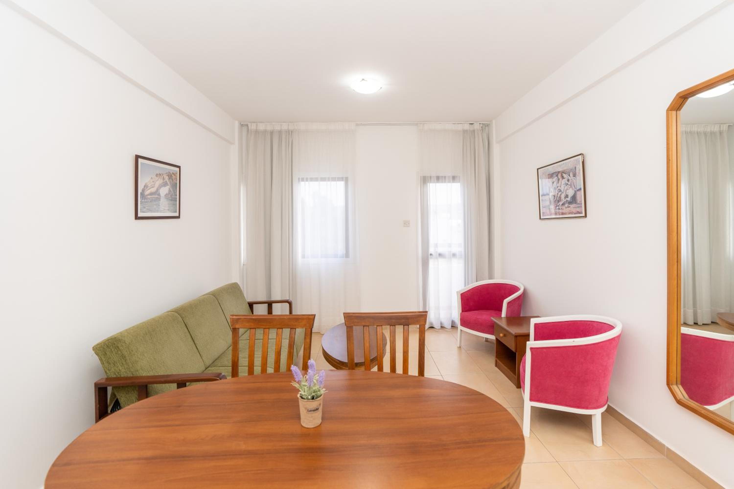 Standard Apartment photo 1