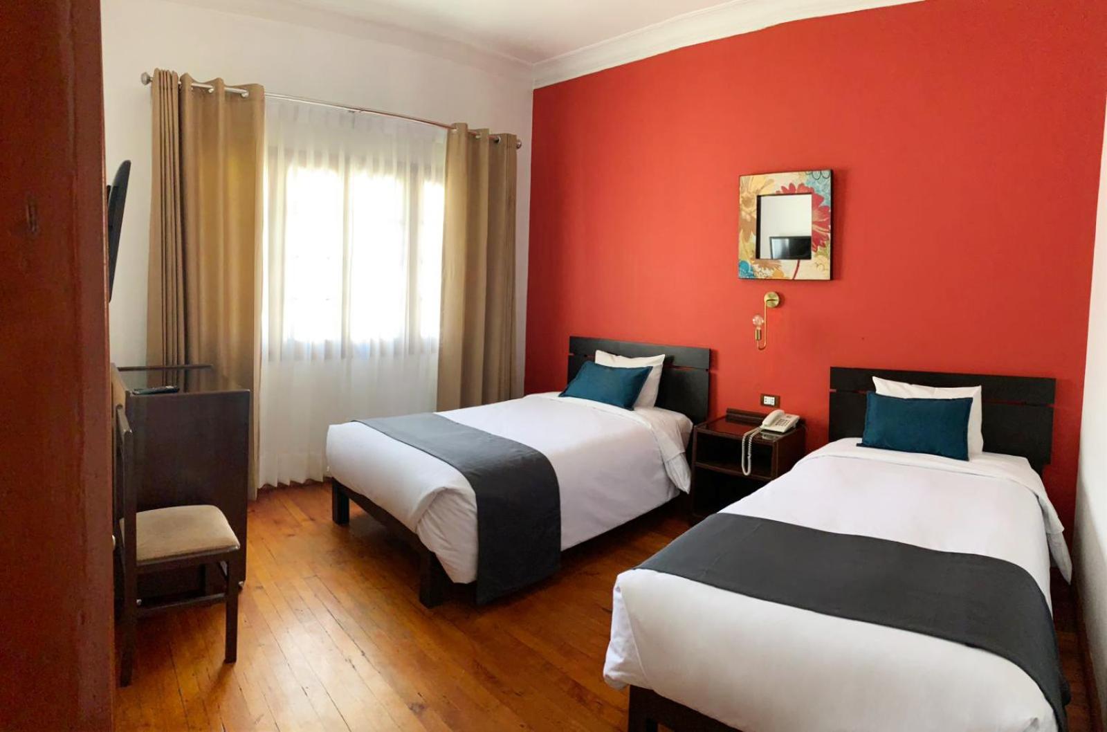 Standard Twin Room photo 1