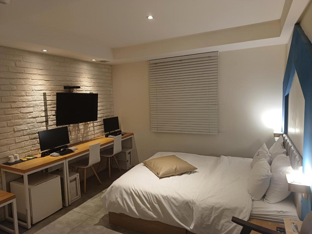 Superior Double Room - Photo 4