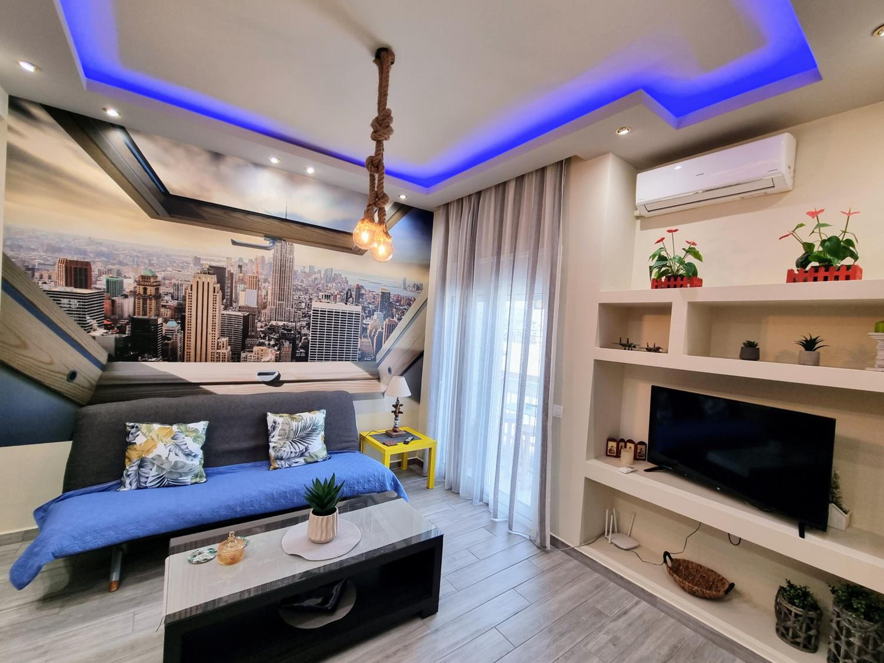 Apartment - Photo 2