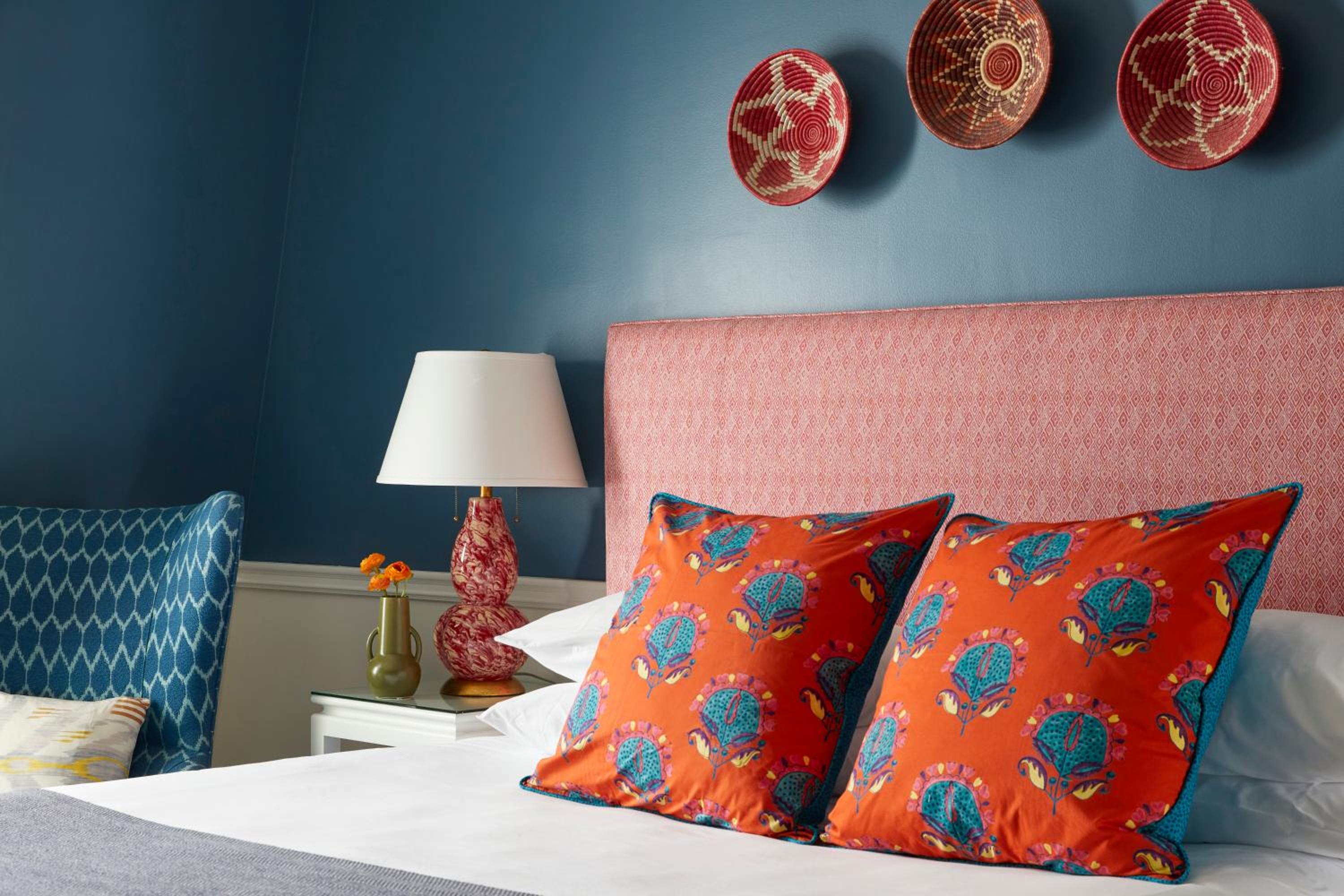 Standard King Room photo 3