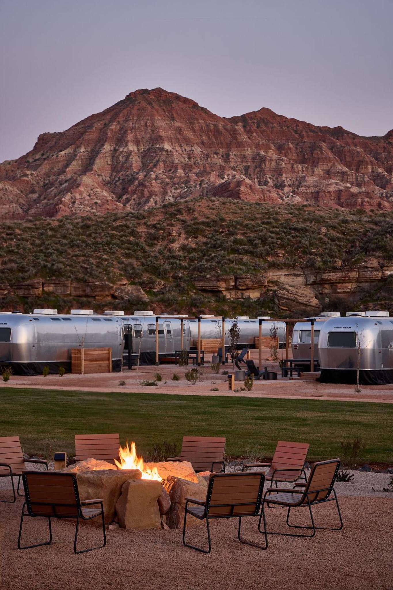 Premium Airstream Suite - Photo 2
