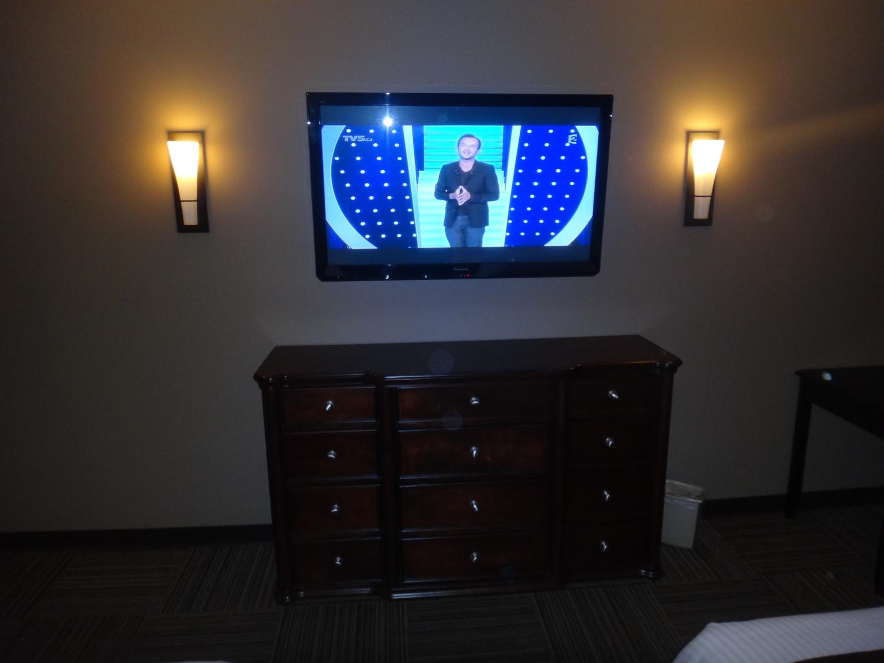 Deluxe Queen Room - Photo 5