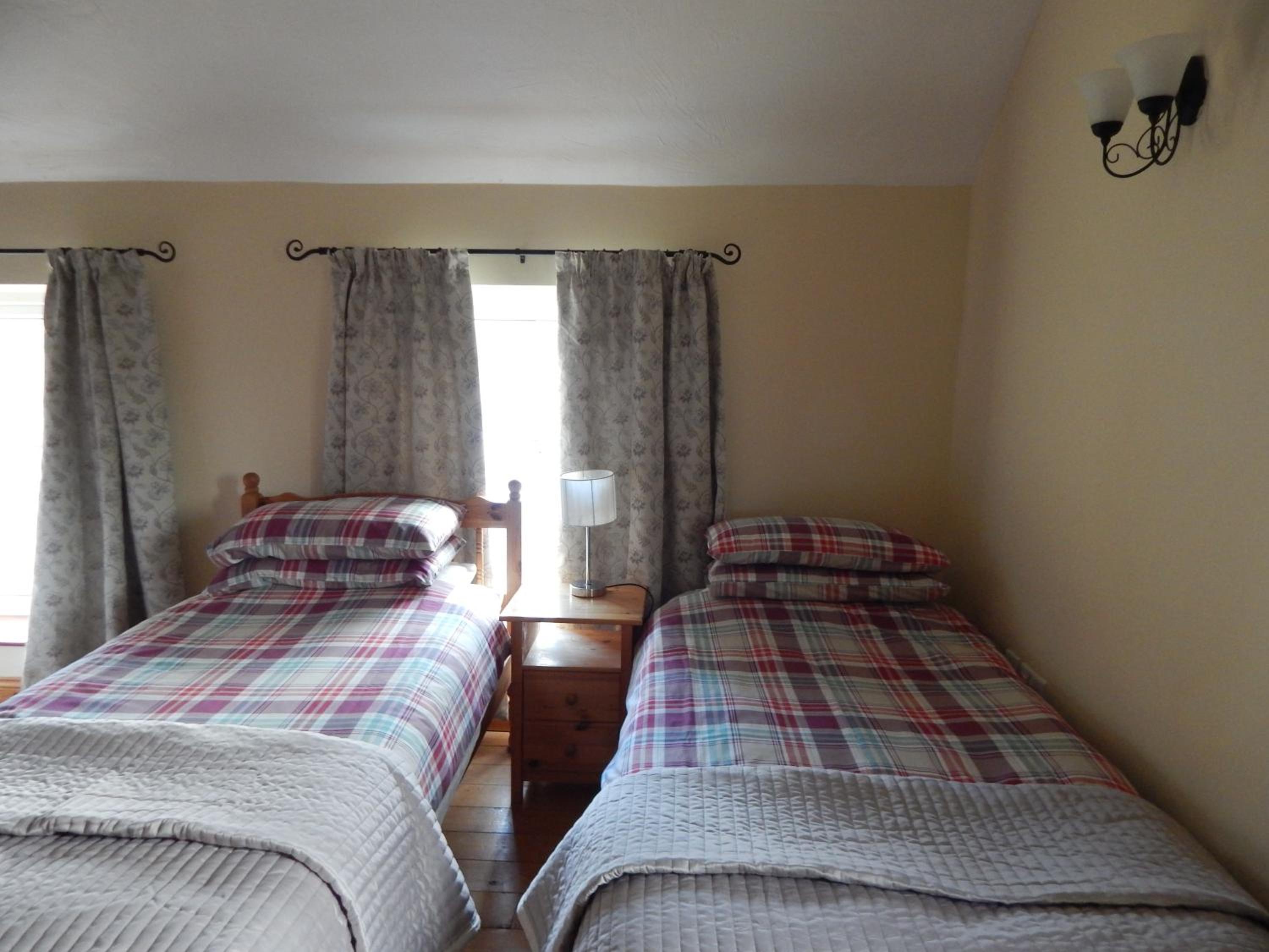 Two-Bedroom House photo 3