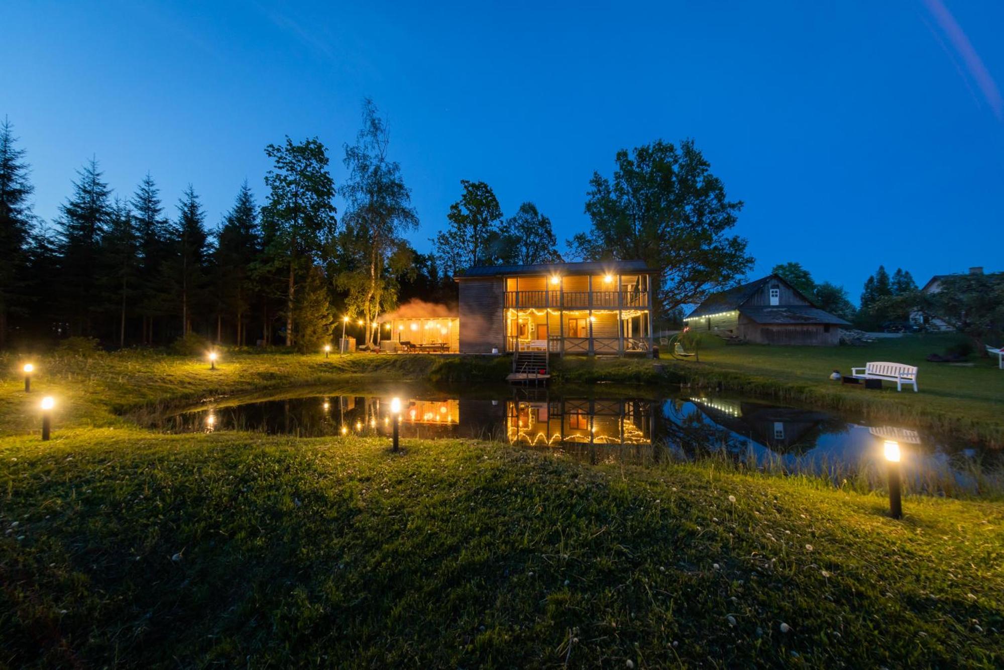 Three-Bedroom House - Photo 31