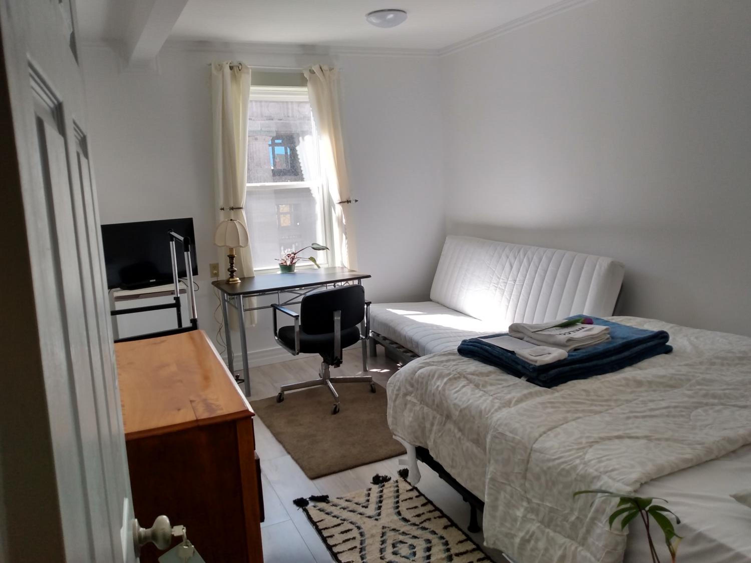 Deluxe Family Room photo 2