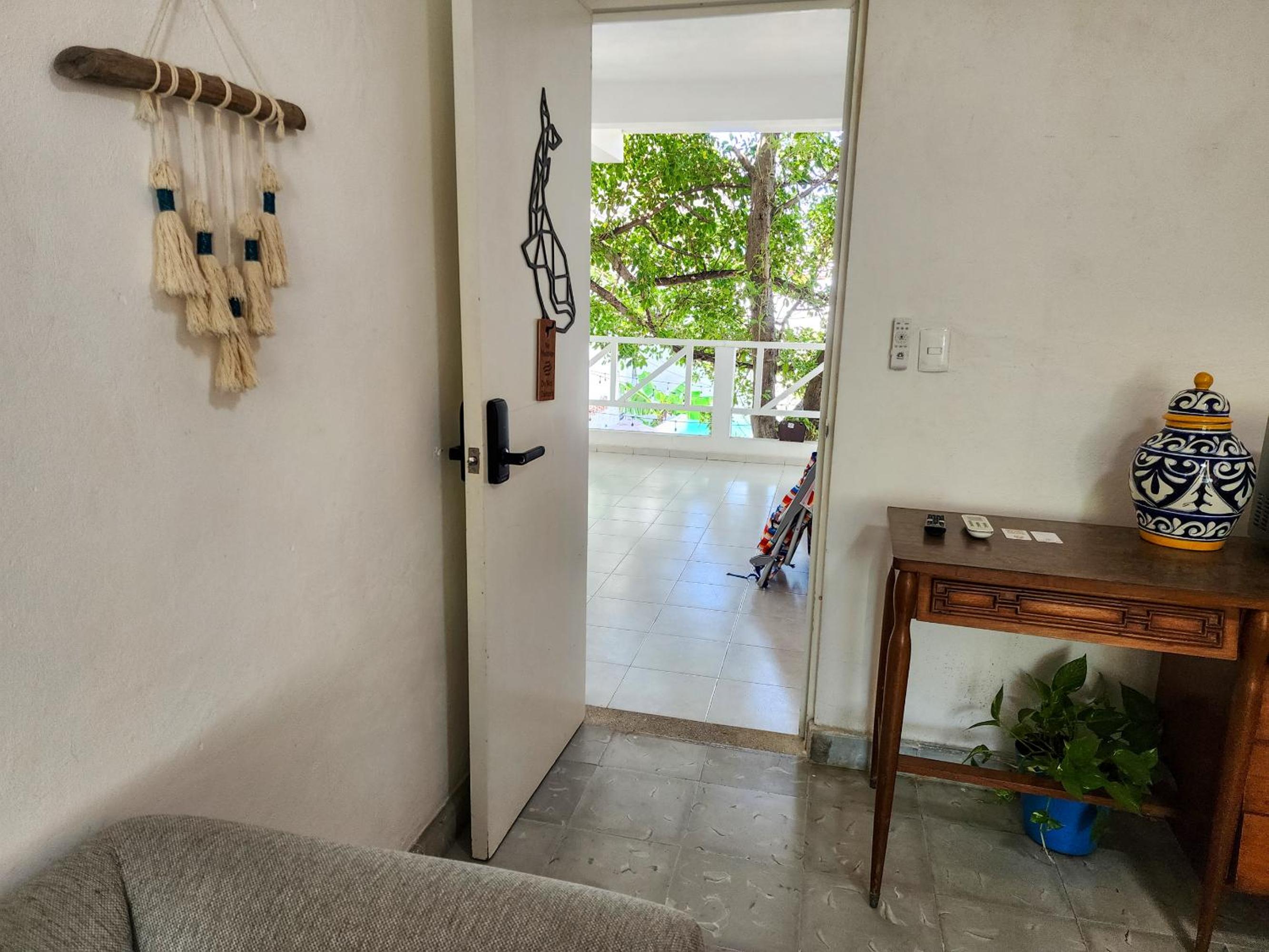 Twin Room with Balcony - Photo 36