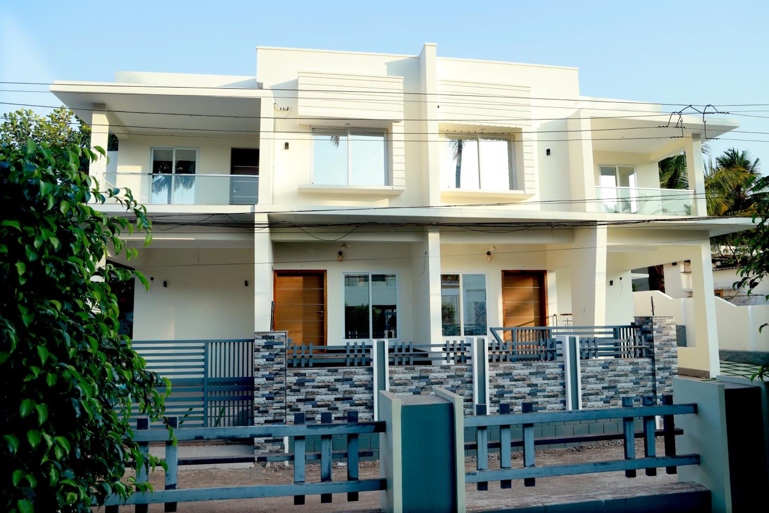 Standard Villa photo 2