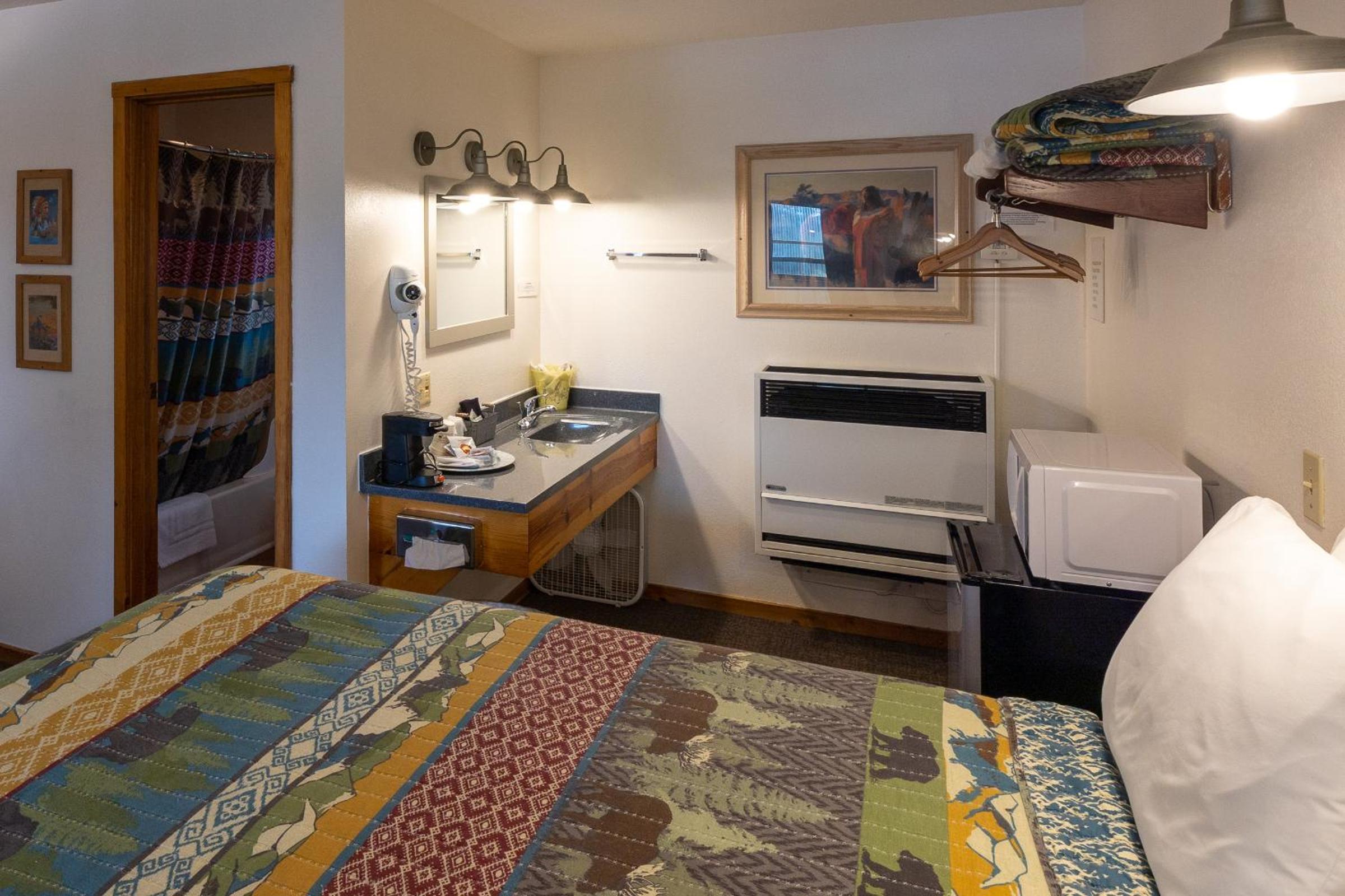 Deluxe Queen Room photo 2