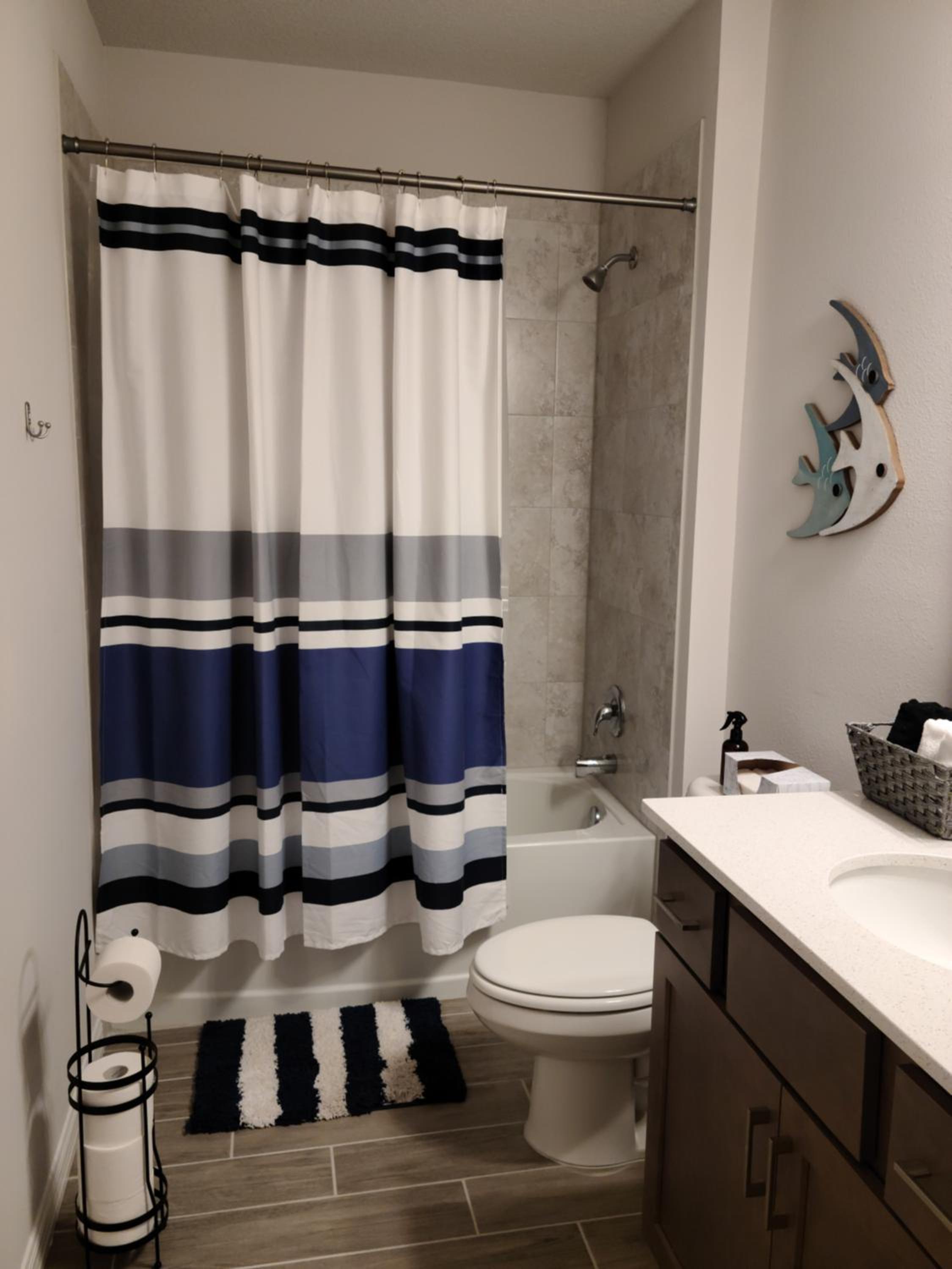 Three-Bedroom House photo 2