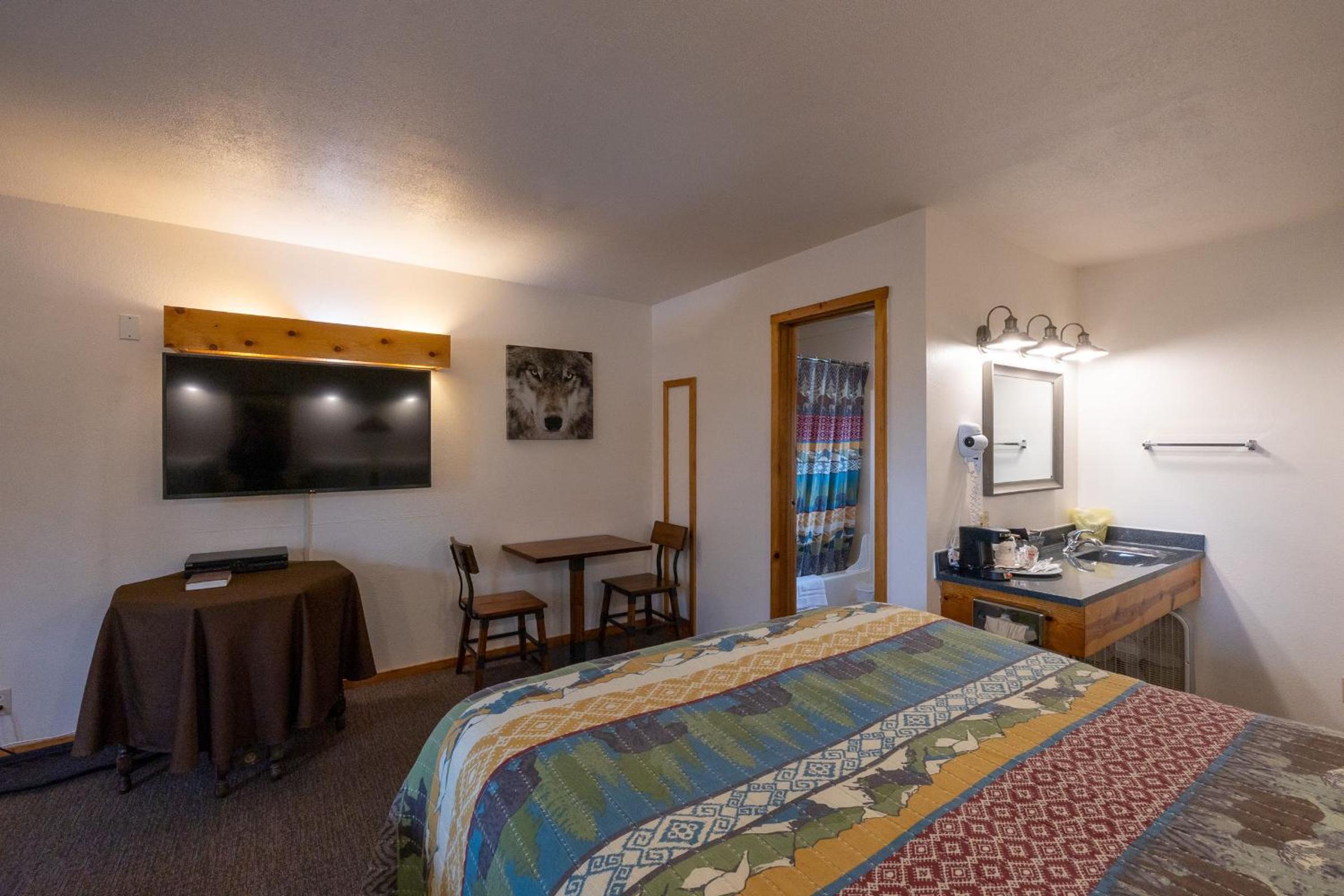 Deluxe Queen Room photo 2